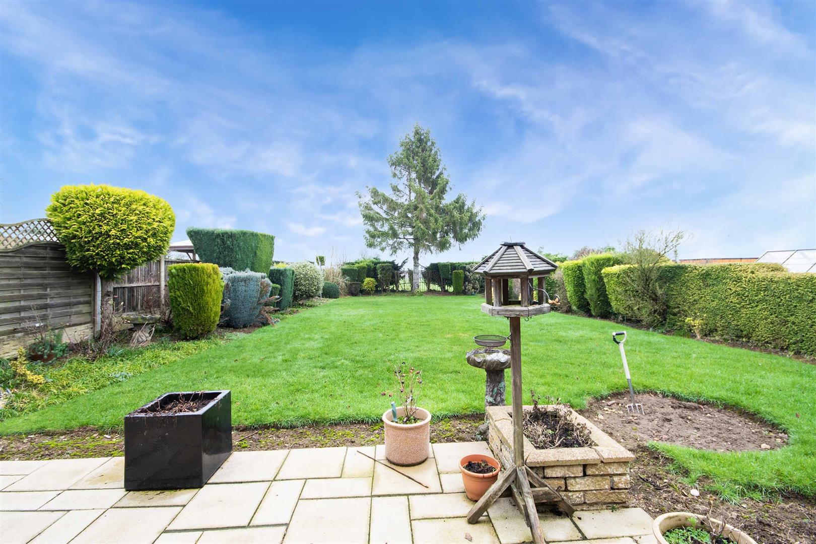 44, Lilly Hall Road, Maltby, Rotherham, S66 8AT