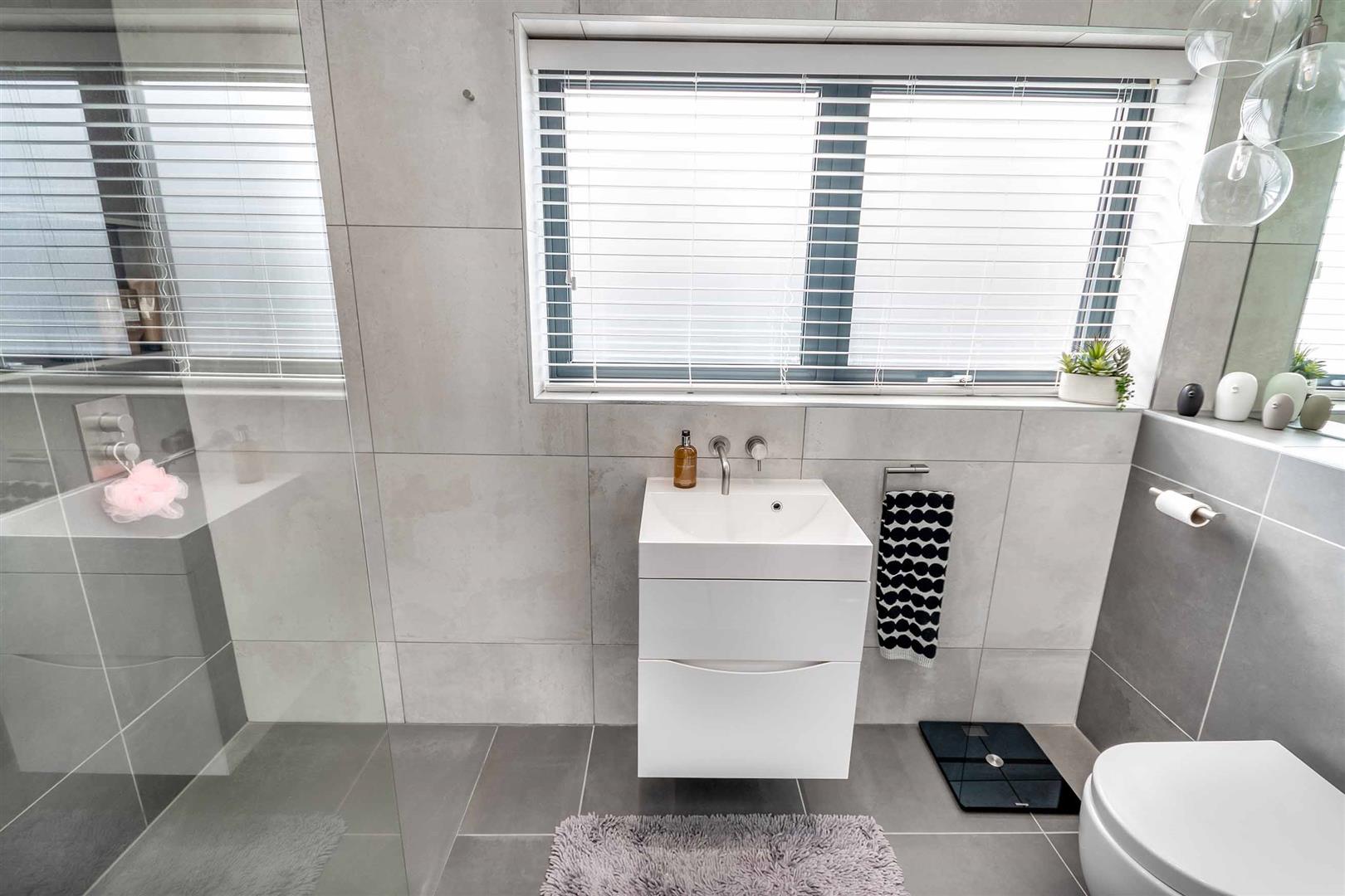 18, Barnsley Road, Thorpe Hesley, Rotherham, S61 2RR