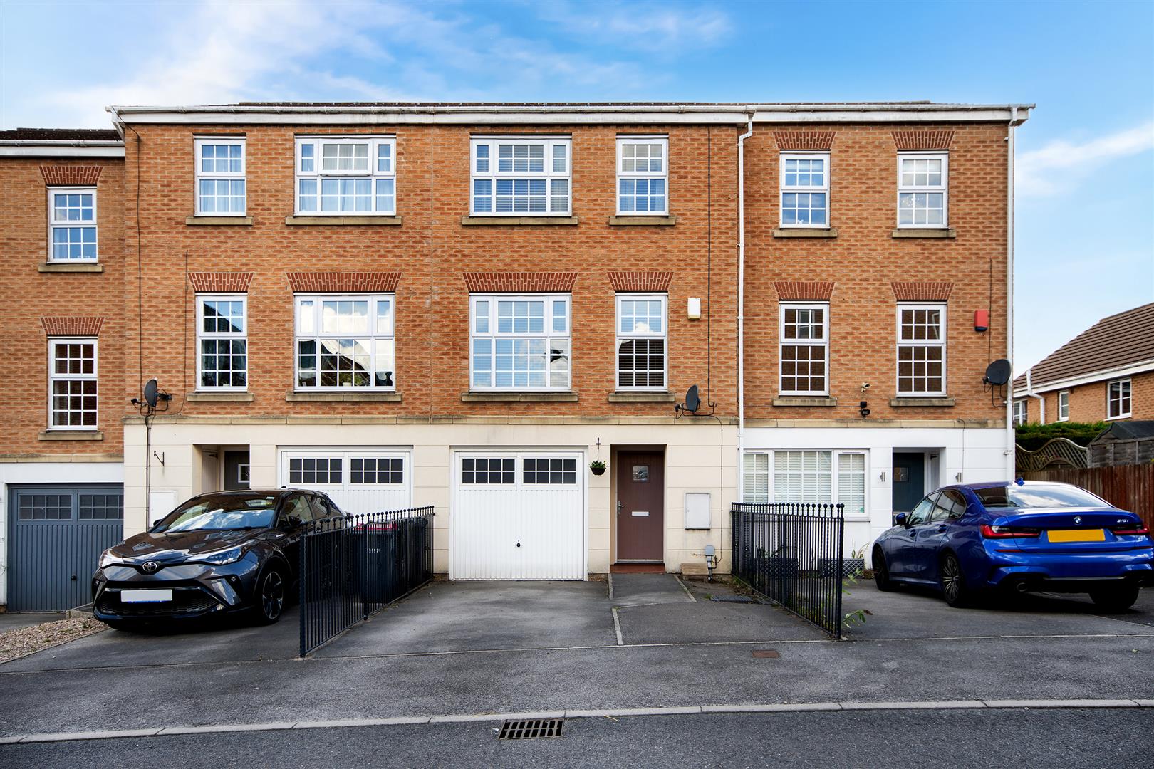 6, Silverwood Close, Sunnyside, Rotherham, S66 3SE