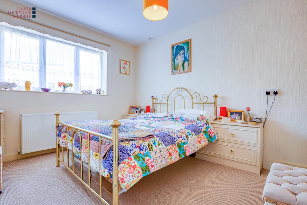 12, Marlowe Close, Bramley, Rotherham, S66 1WB