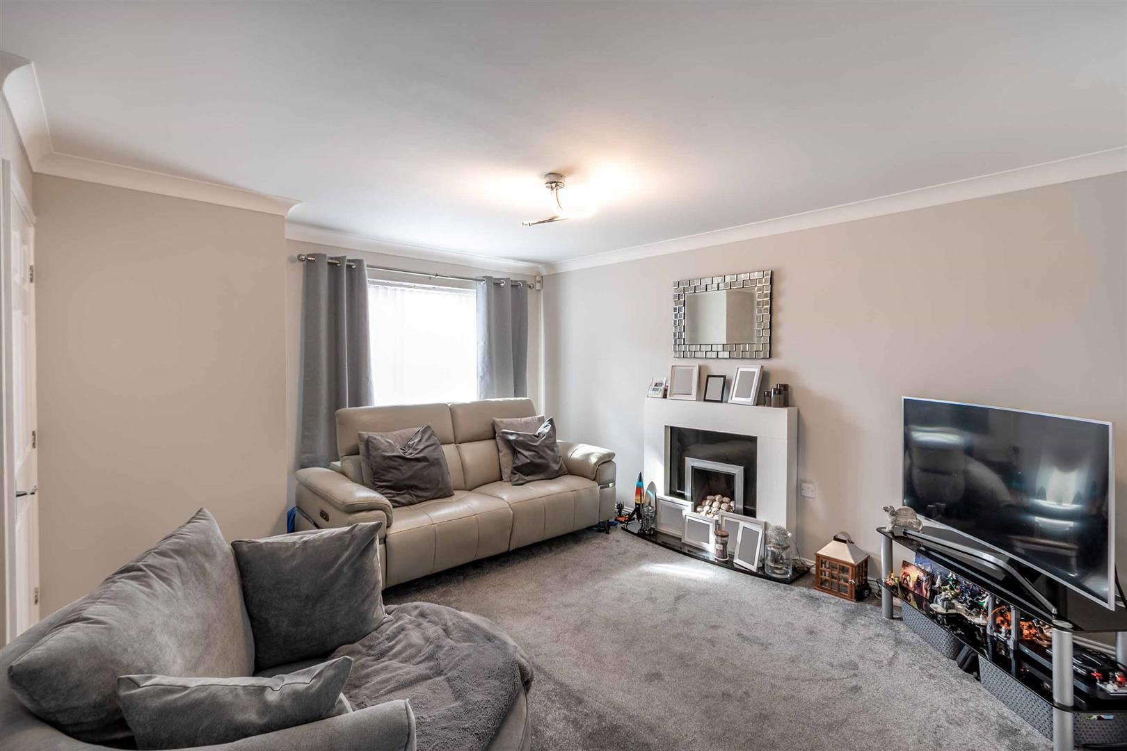 30, Paddock Drive, Sunnyside, Rotherham, S66 3ZE