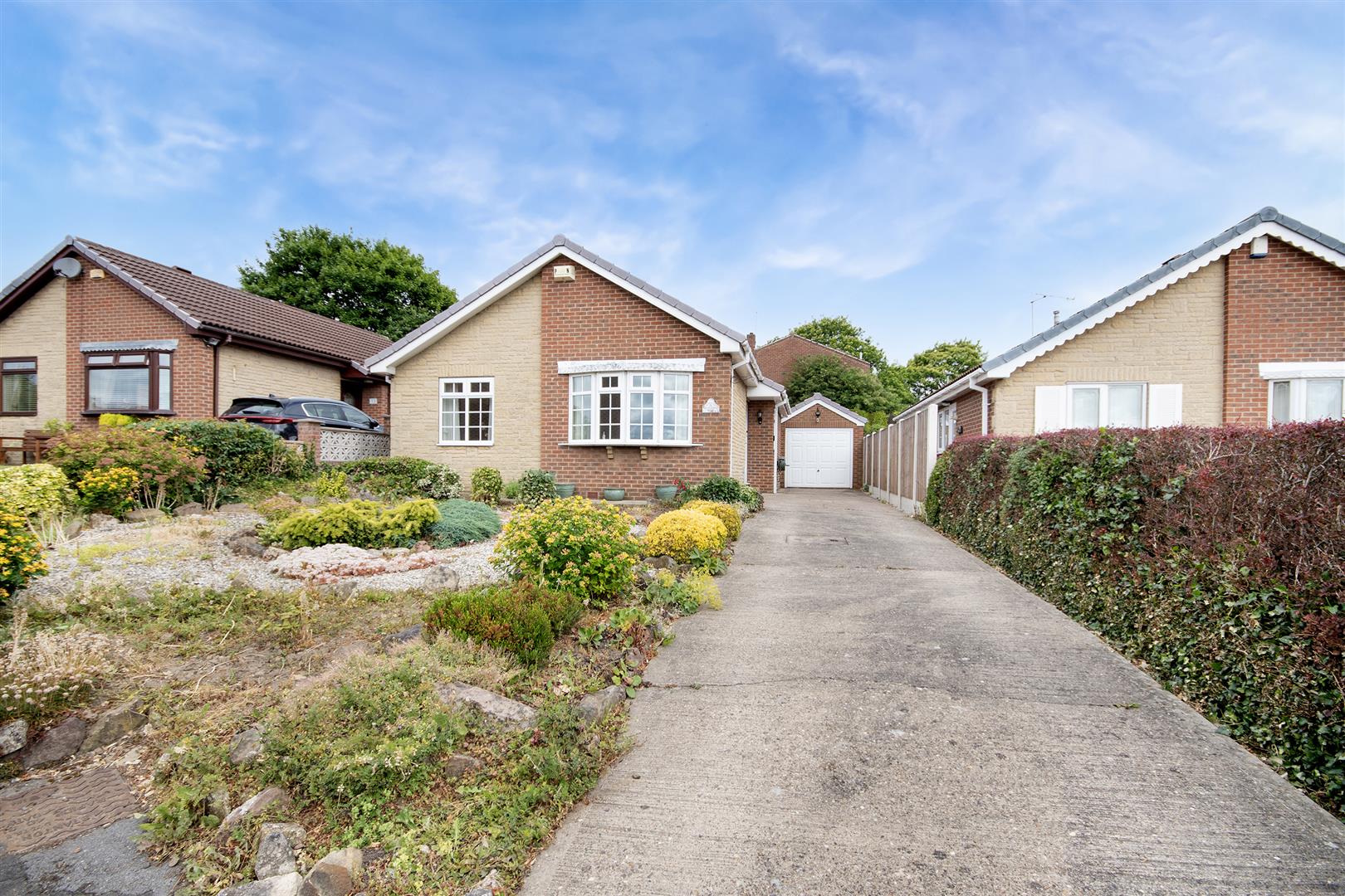 15, Moorhouse Close, Whiston, Rotherham, S60 4NN