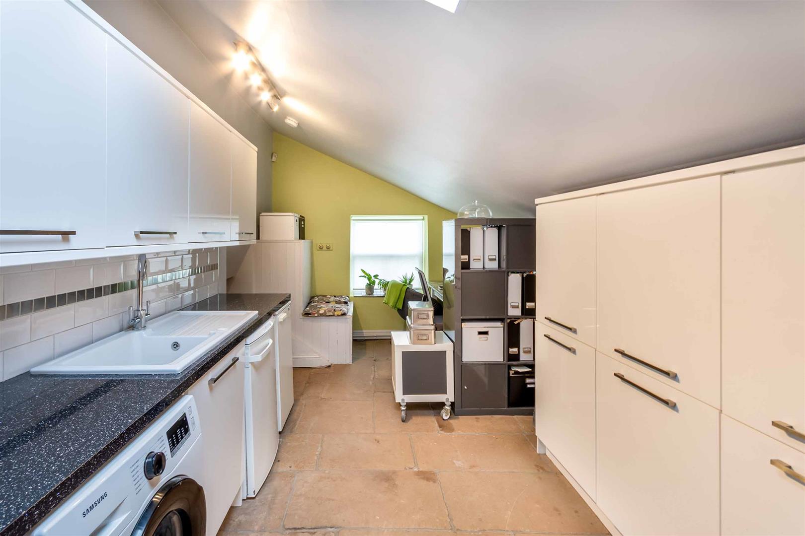 Lilac Farm, Morthen Road, Wickersley, Rotherham, S66 1EU