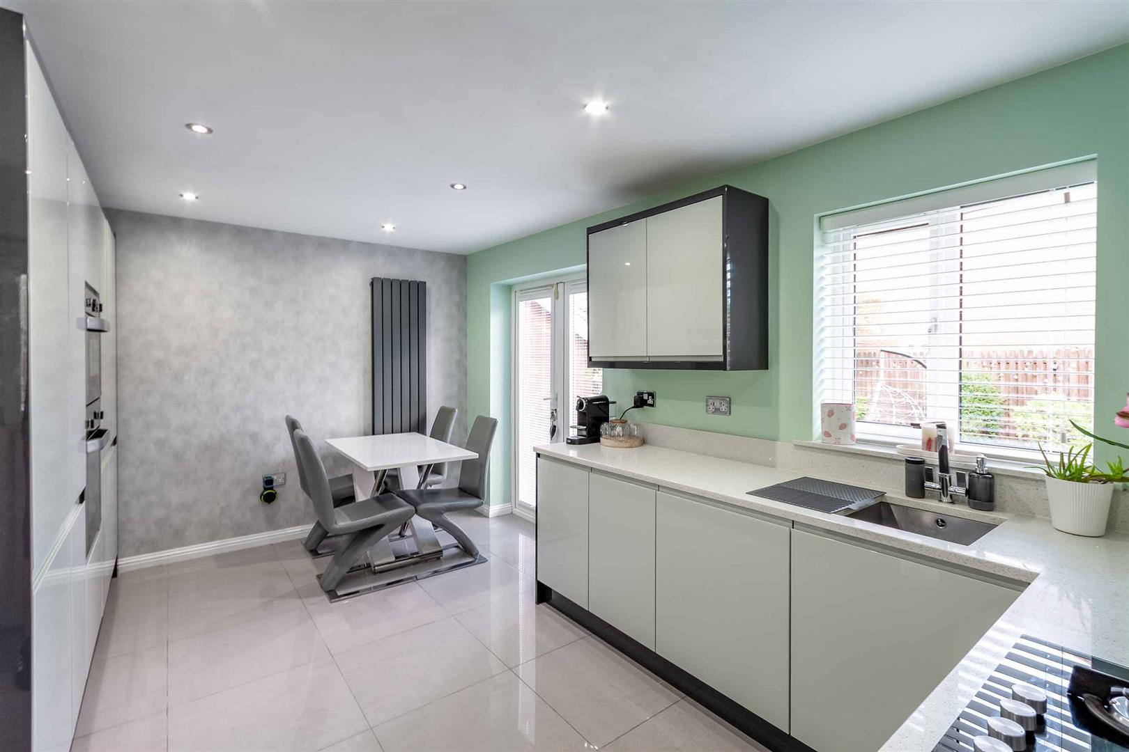 30, Paddock Drive, Sunnyside, Rotherham, S66 3ZE