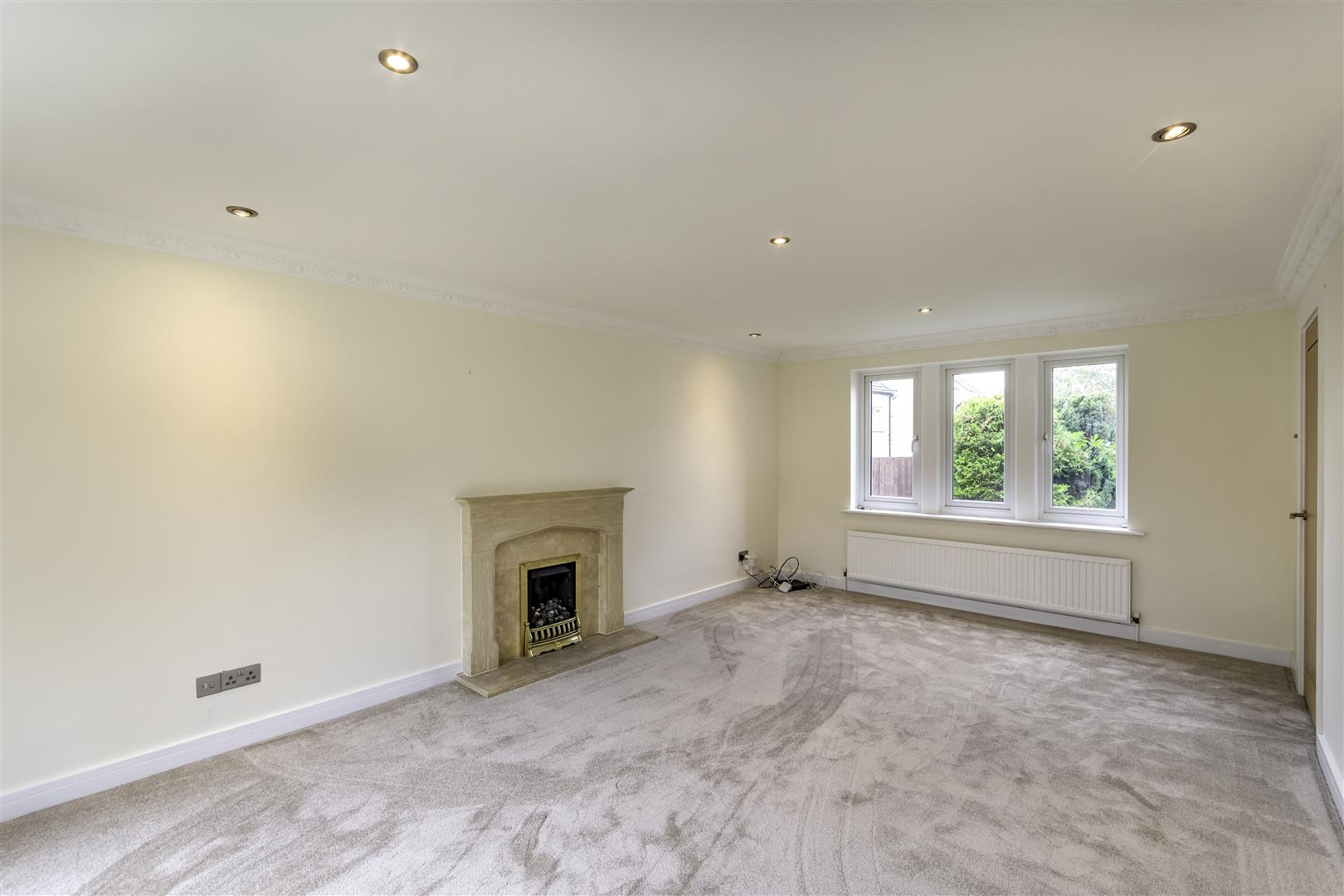2, Whiston Green, Whiston, Rotherham, S60 4JX