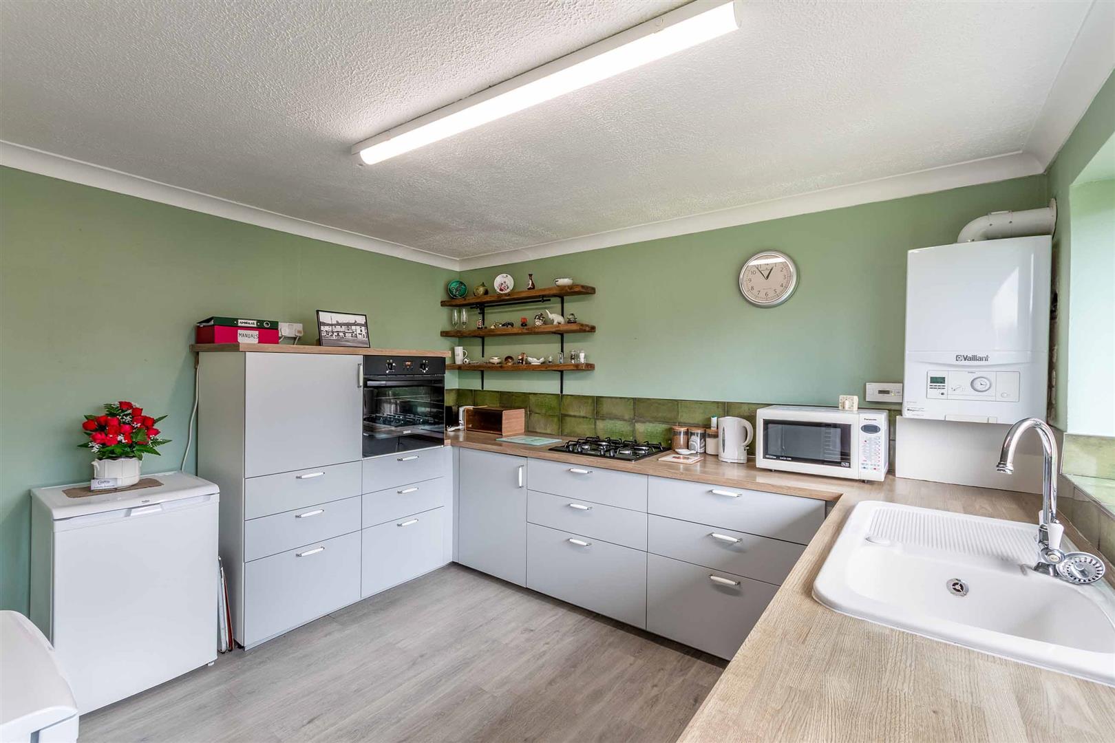 38, St. Albans Way, Wickersley, Rotherham, S66 1AD