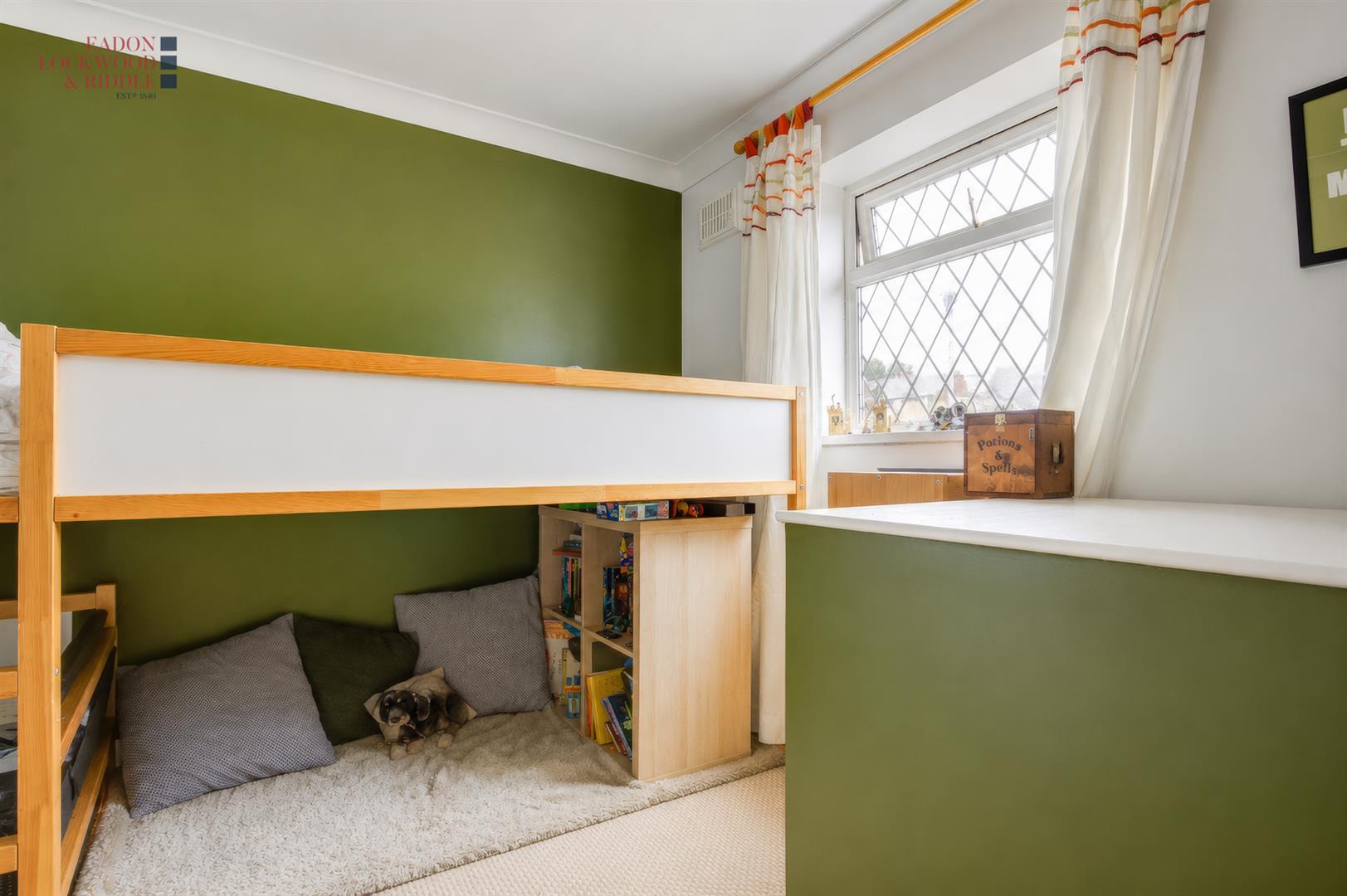 40, Birchall Avenue, Whiston, Rotherham, S60 4ED