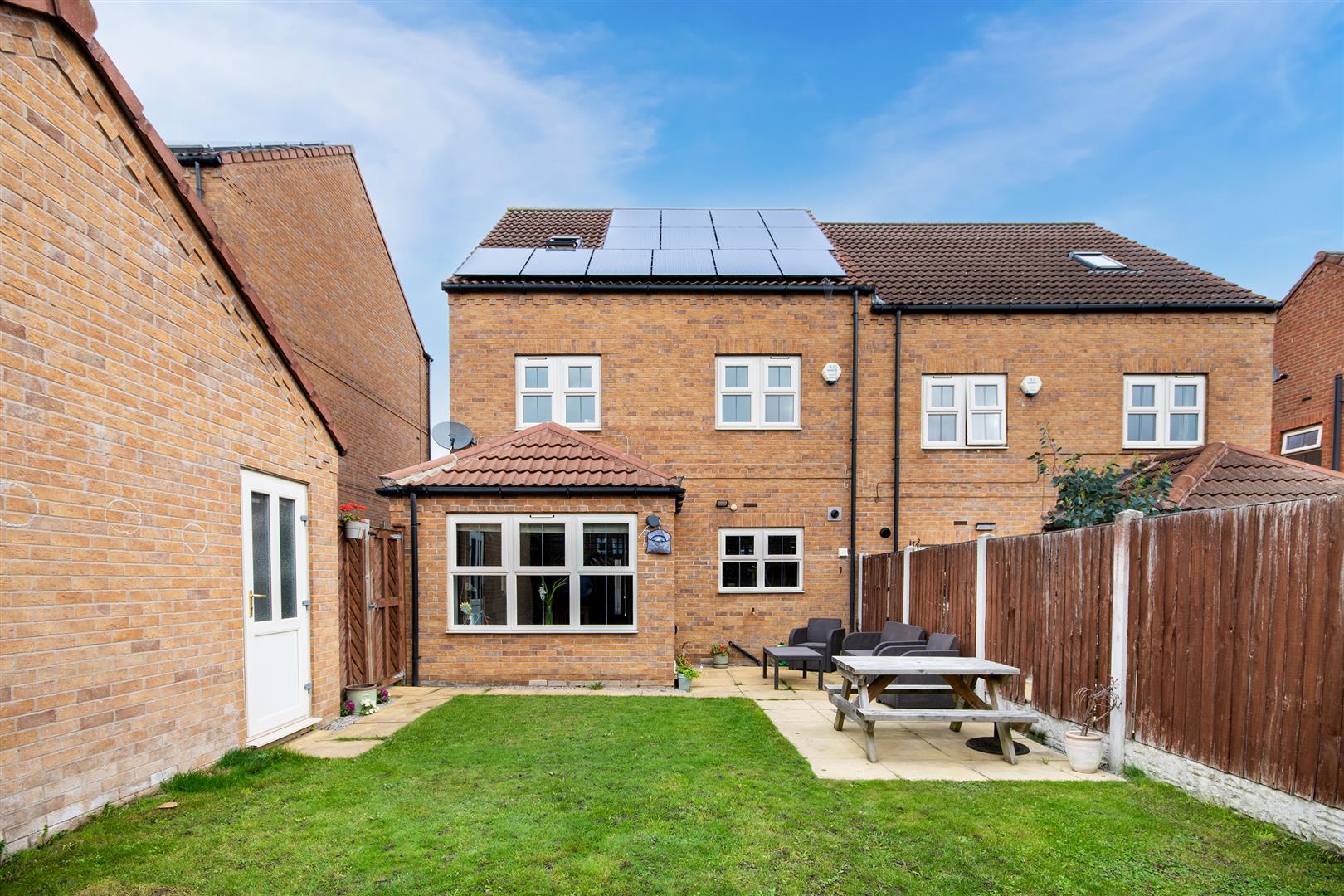 98, Progress Drive, Bramley, Rotherham, S66 1TT