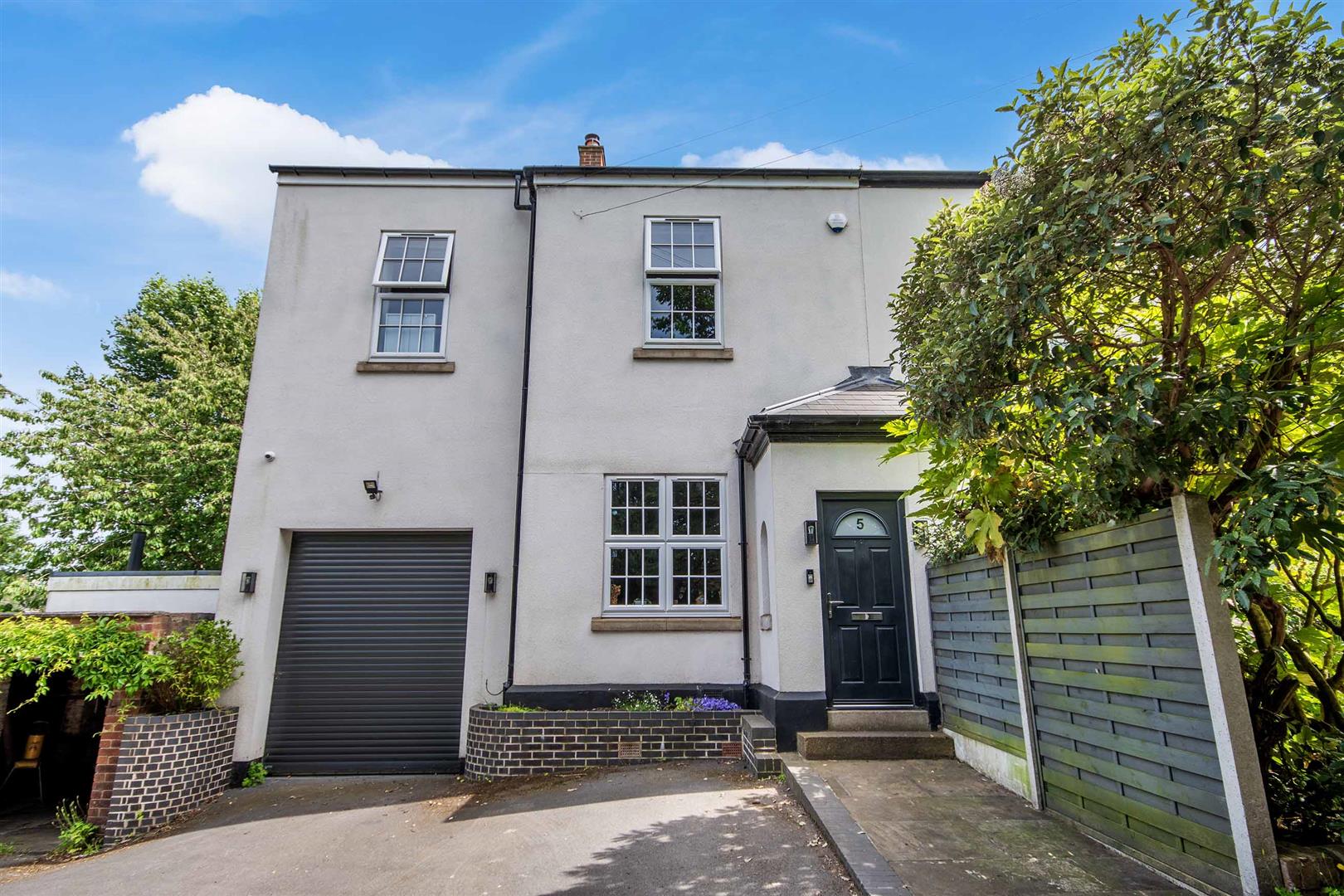 5, Sitwell Vale, Rotherham, S60 2UF