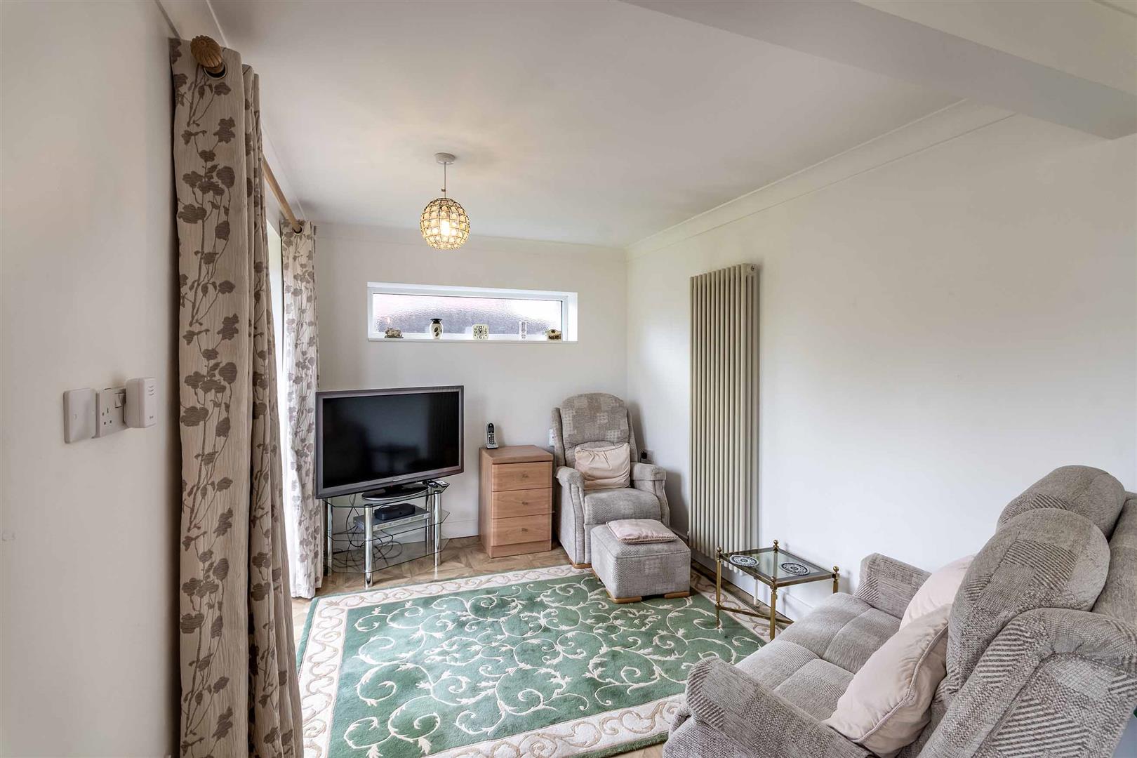 38, St. Albans Way, Wickersley, Rotherham, S66 1AD