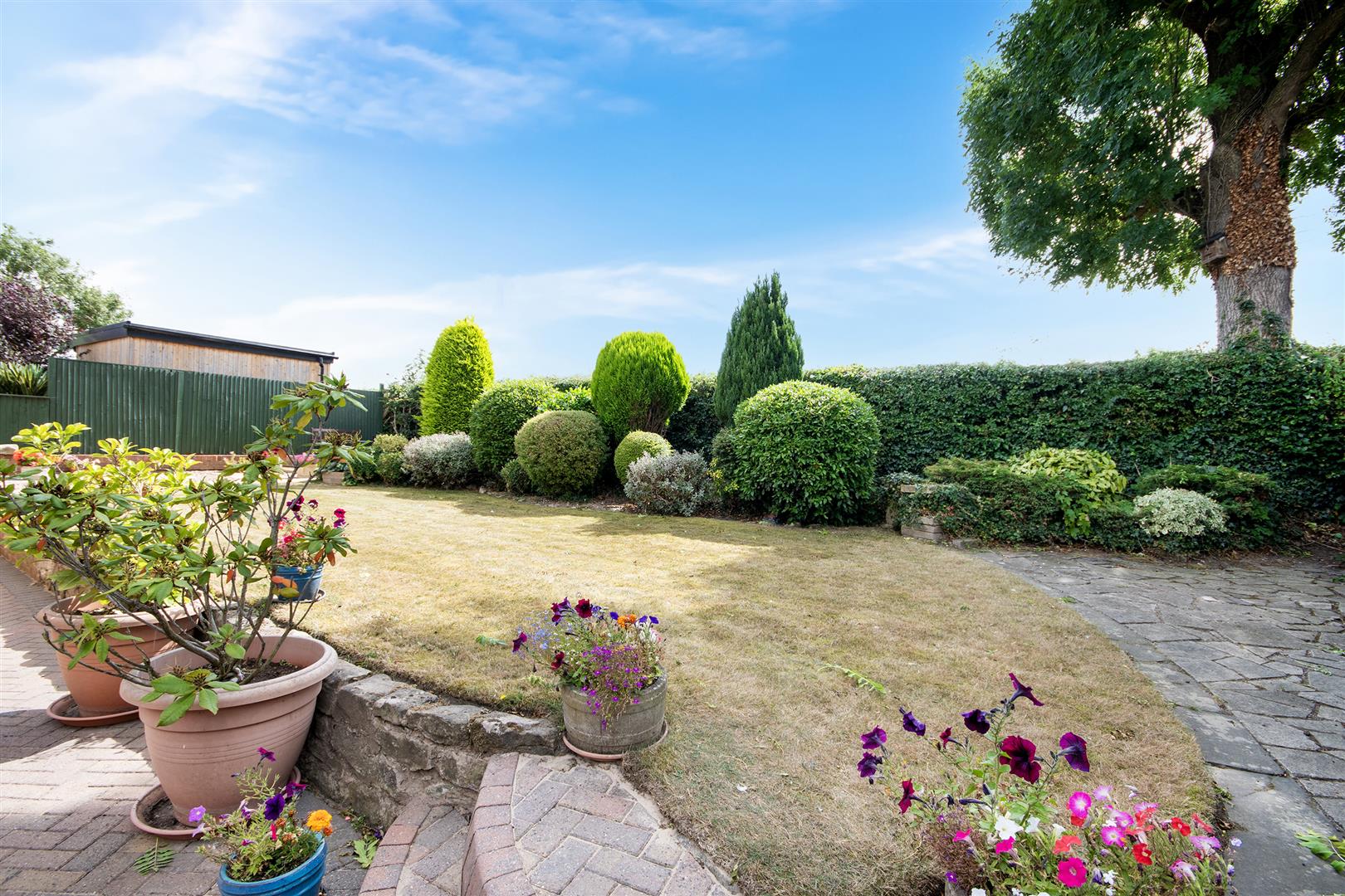 4, Garden Lane, Ravenfield, Rotherham, S65 4ND