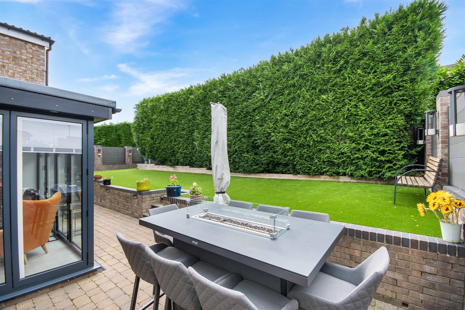 18, Barnsley Road, Thorpe Hesley, Rotherham, S61 2RR