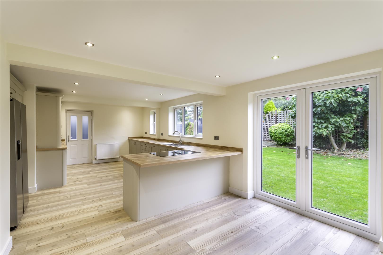 2, Whiston Green, Whiston, Rotherham, S60 4JX