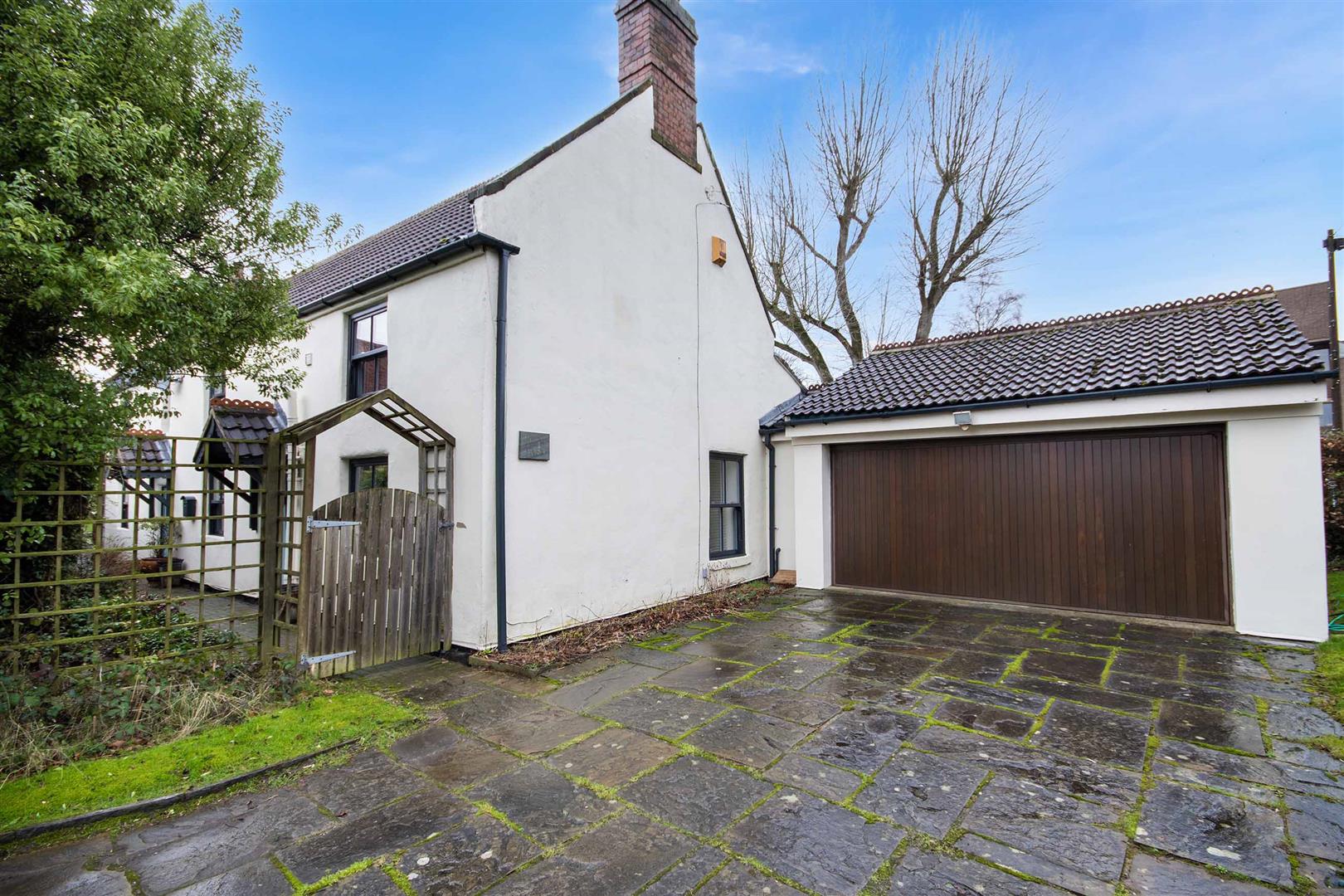 Lilac Farm, Morthen Road, Wickersley, Rotherham, S66 1EU
