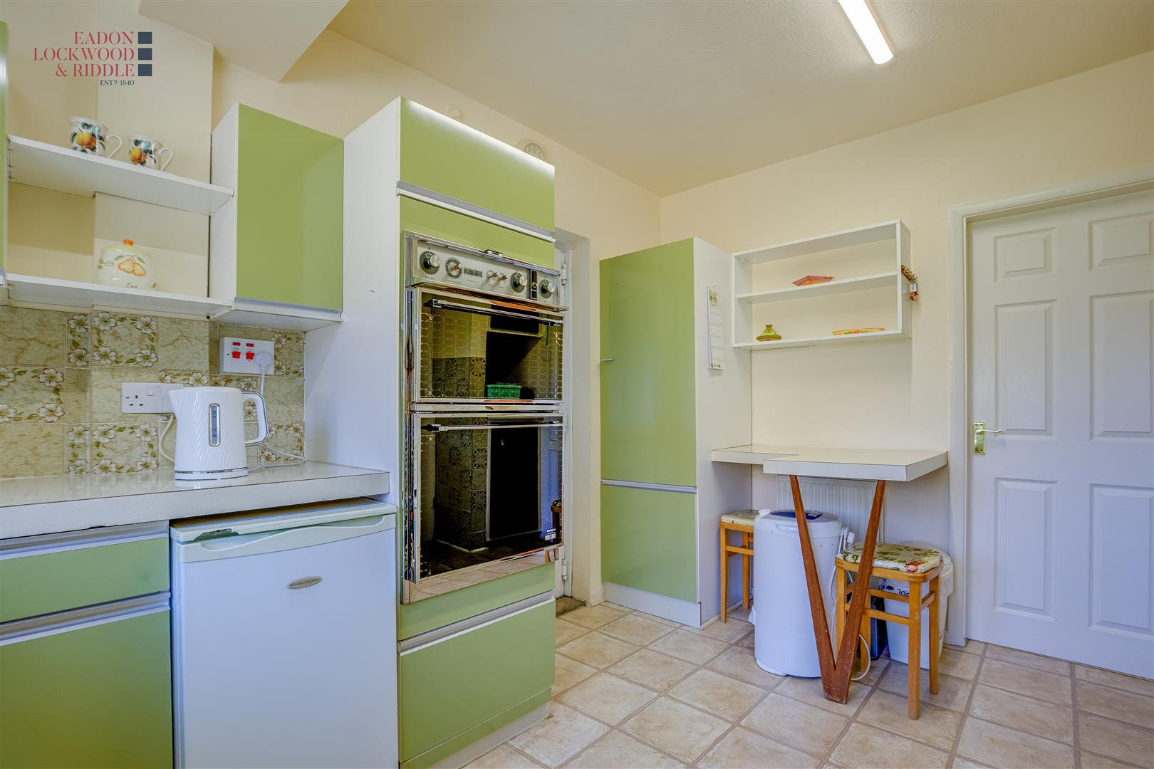 16, Austwood Lane, Braithwell, Rotherham, S66 7AX