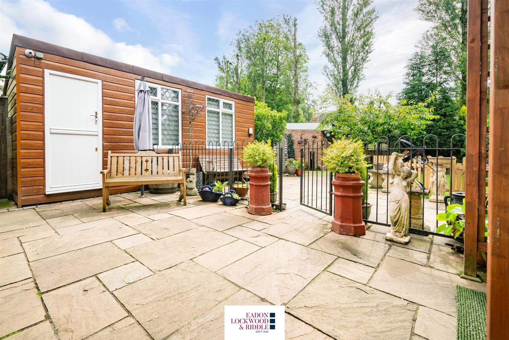 35, Crowgate, South Anston, Sheffield, S25 5AL