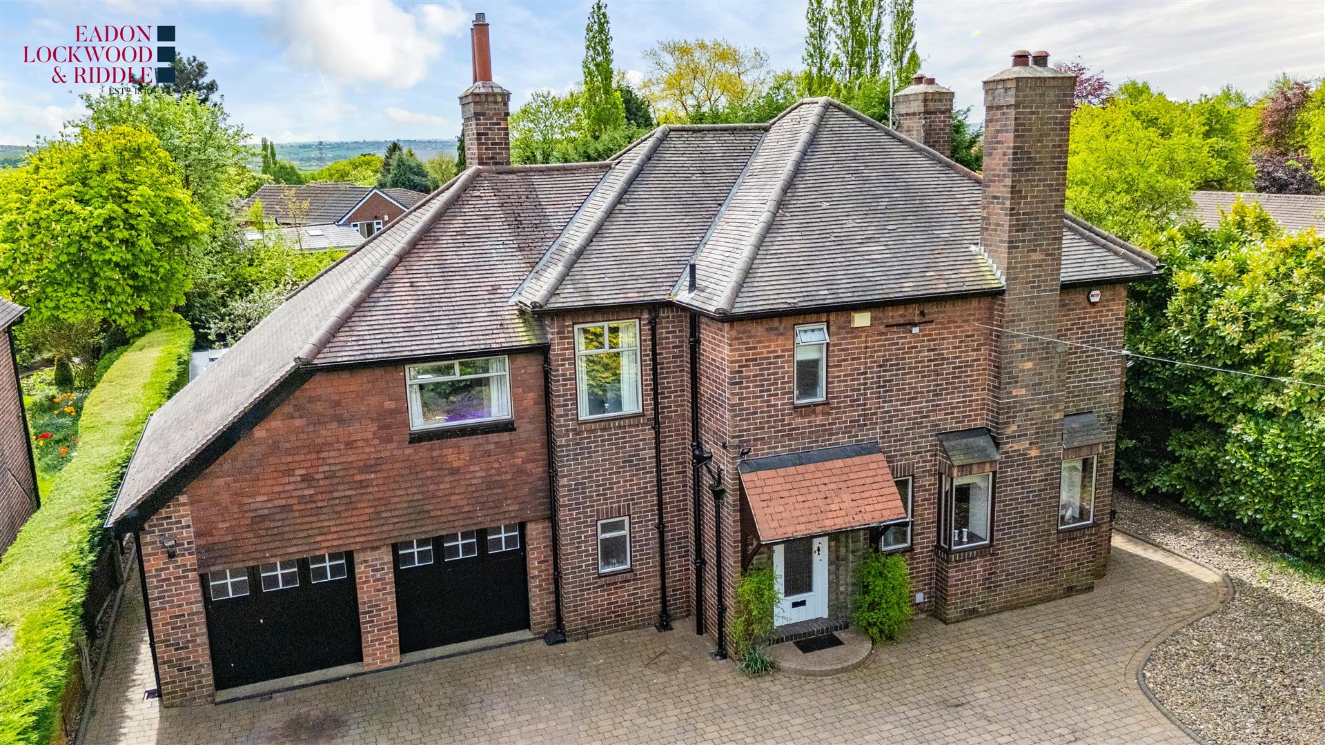 Farndale, Sitwell Grove, Rotherham, S60 3AY