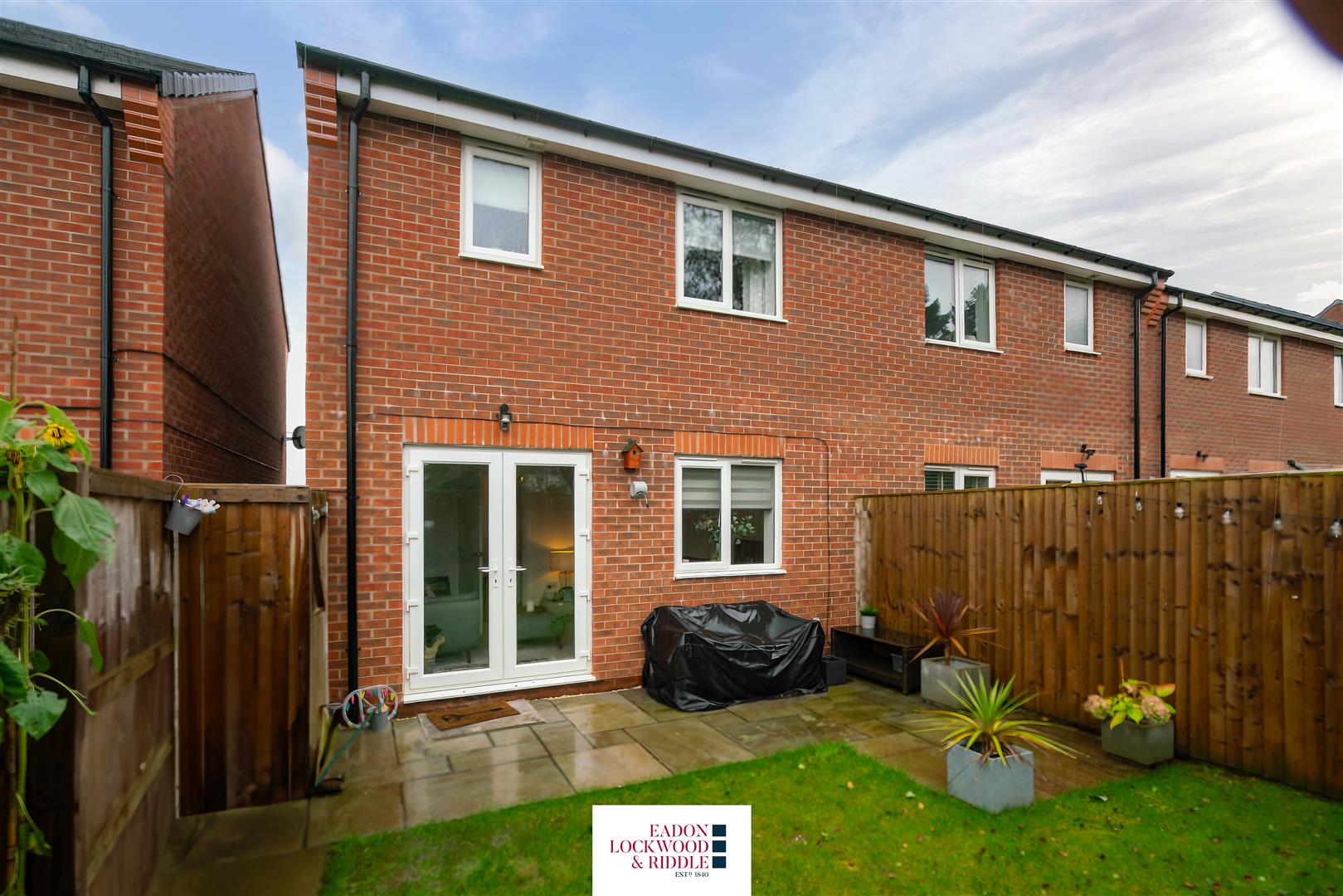 10, Cutlers Walk, Wickersley, Rotherham, S66 1BT