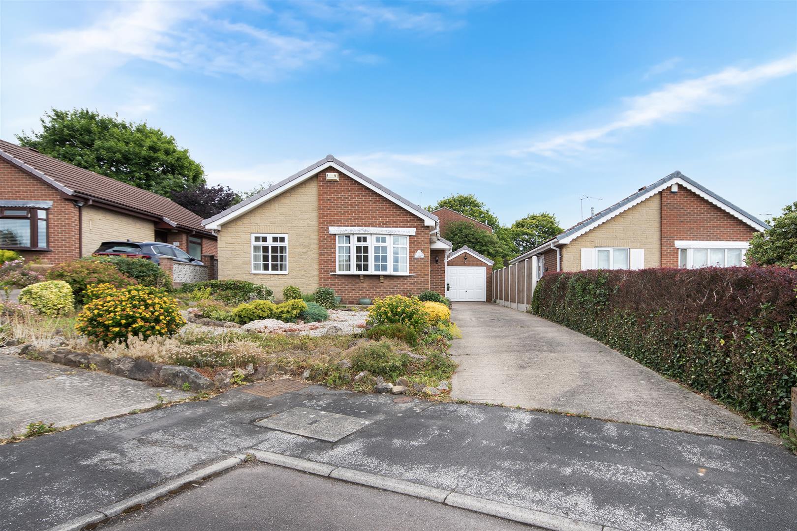 15, Moorhouse Close, Whiston, Rotherham, S60 4NN