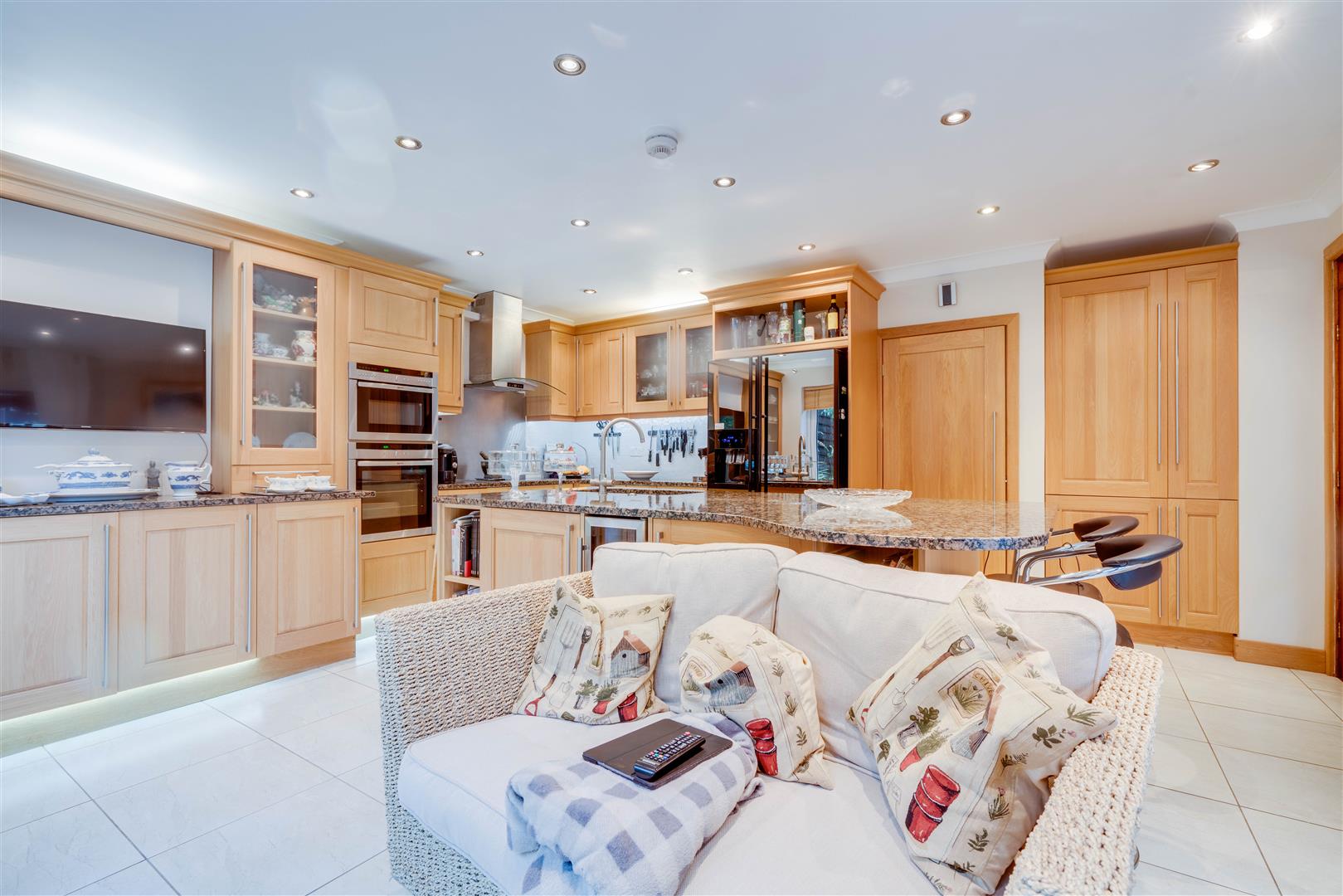 99, Woodfoot Road, Moorgate, Rotherham, S60 3EH