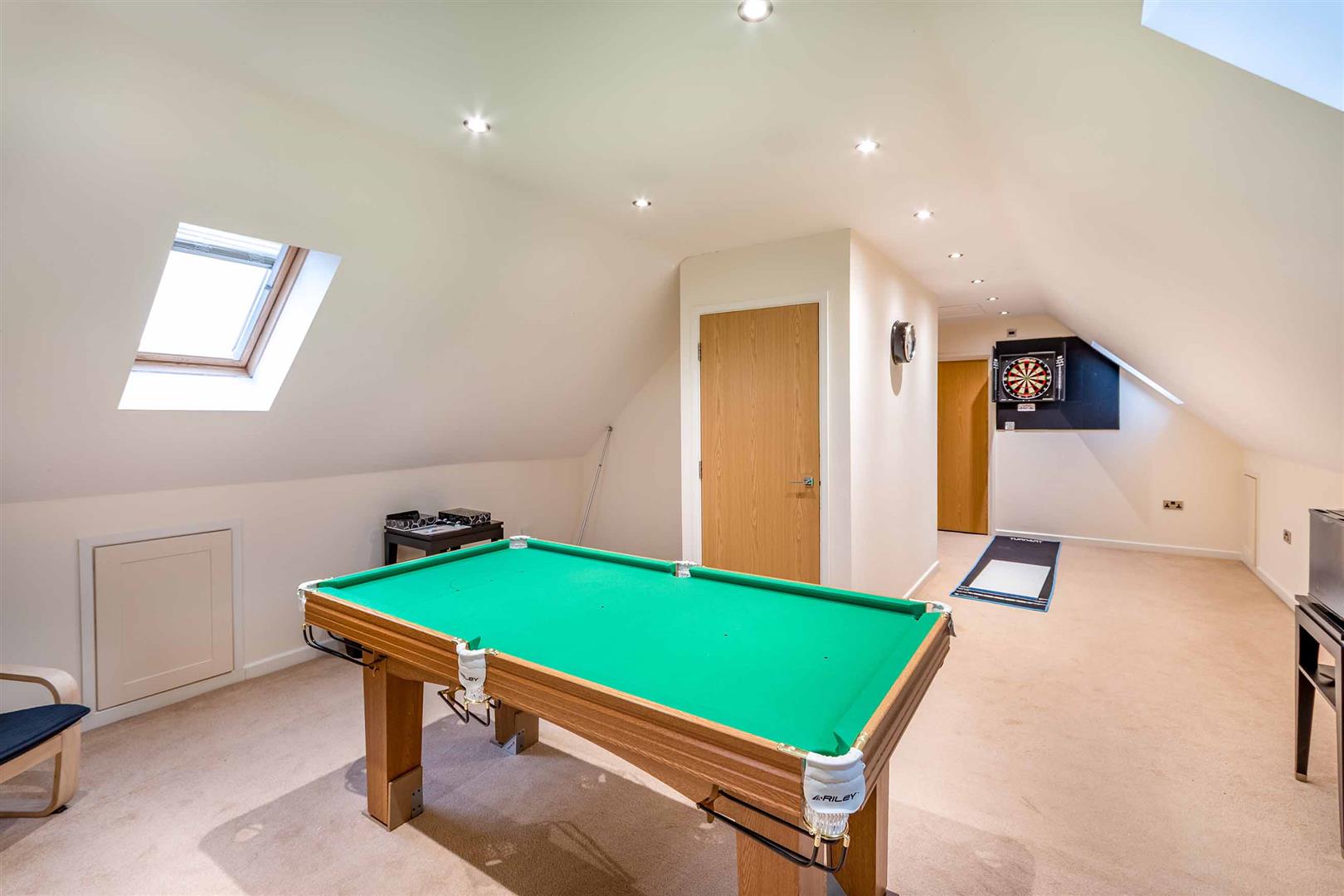 7, Doncaster Road, Braithwell, Rotherham, S66 7BB