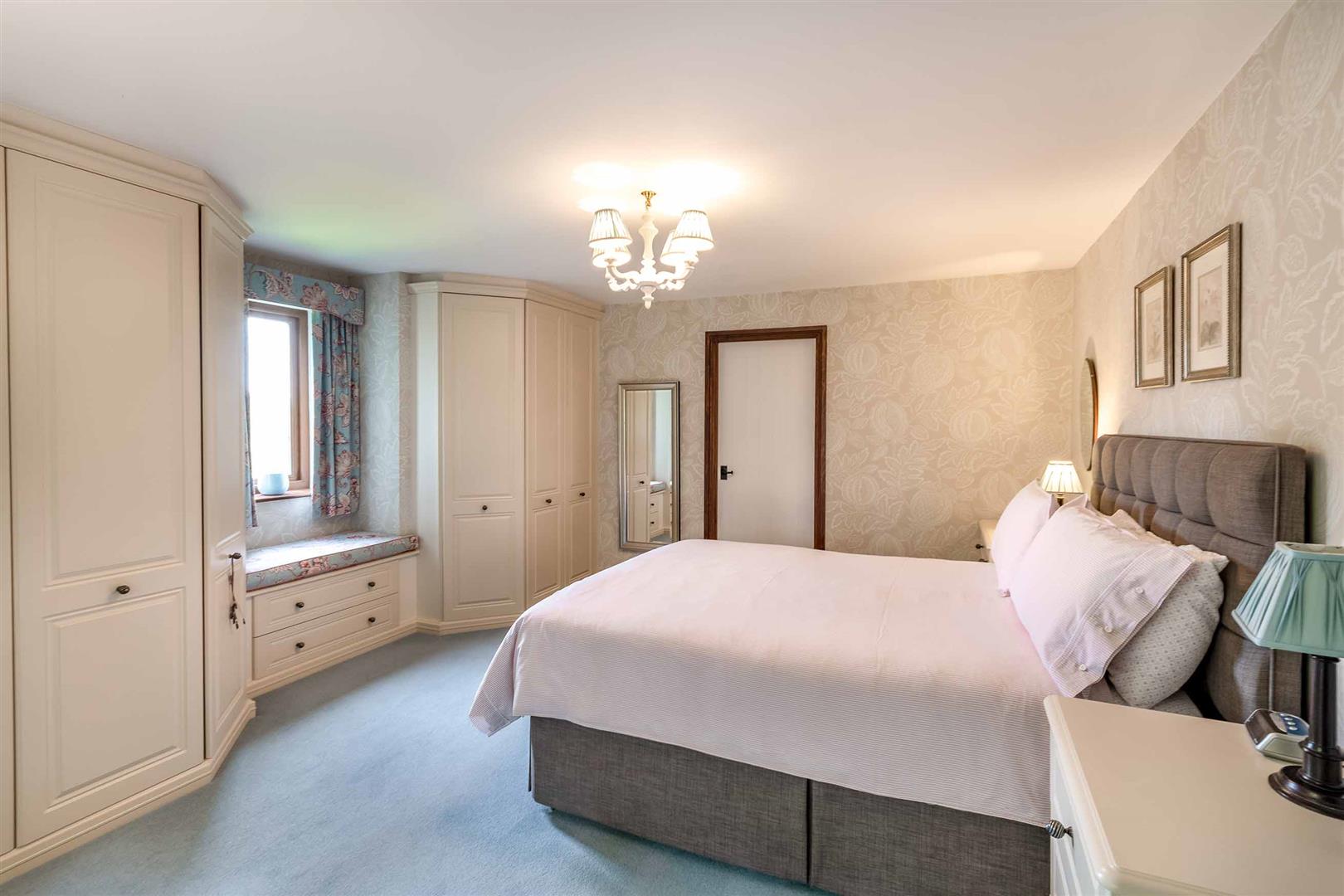 Rosewood Cottage, Moorgate Grove, Rotherham, S60 2TR