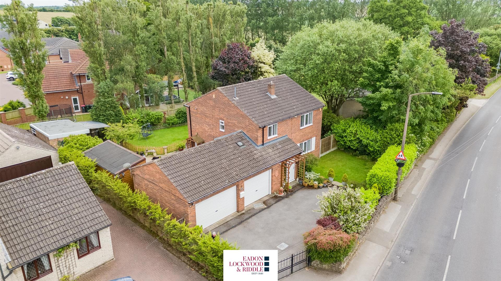 35, Crowgate, South Anston, Sheffield, S25 5AL
