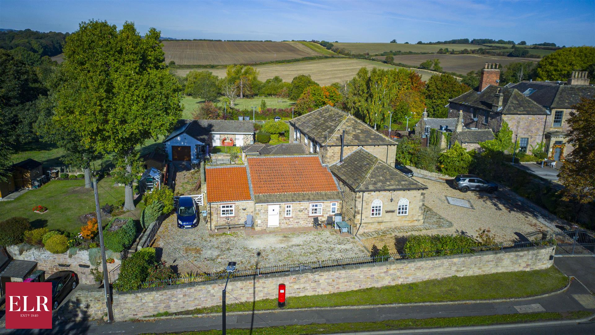 The Coach House, Doncaster Road, Hooton Roberts, Rotherham, S65 4PF