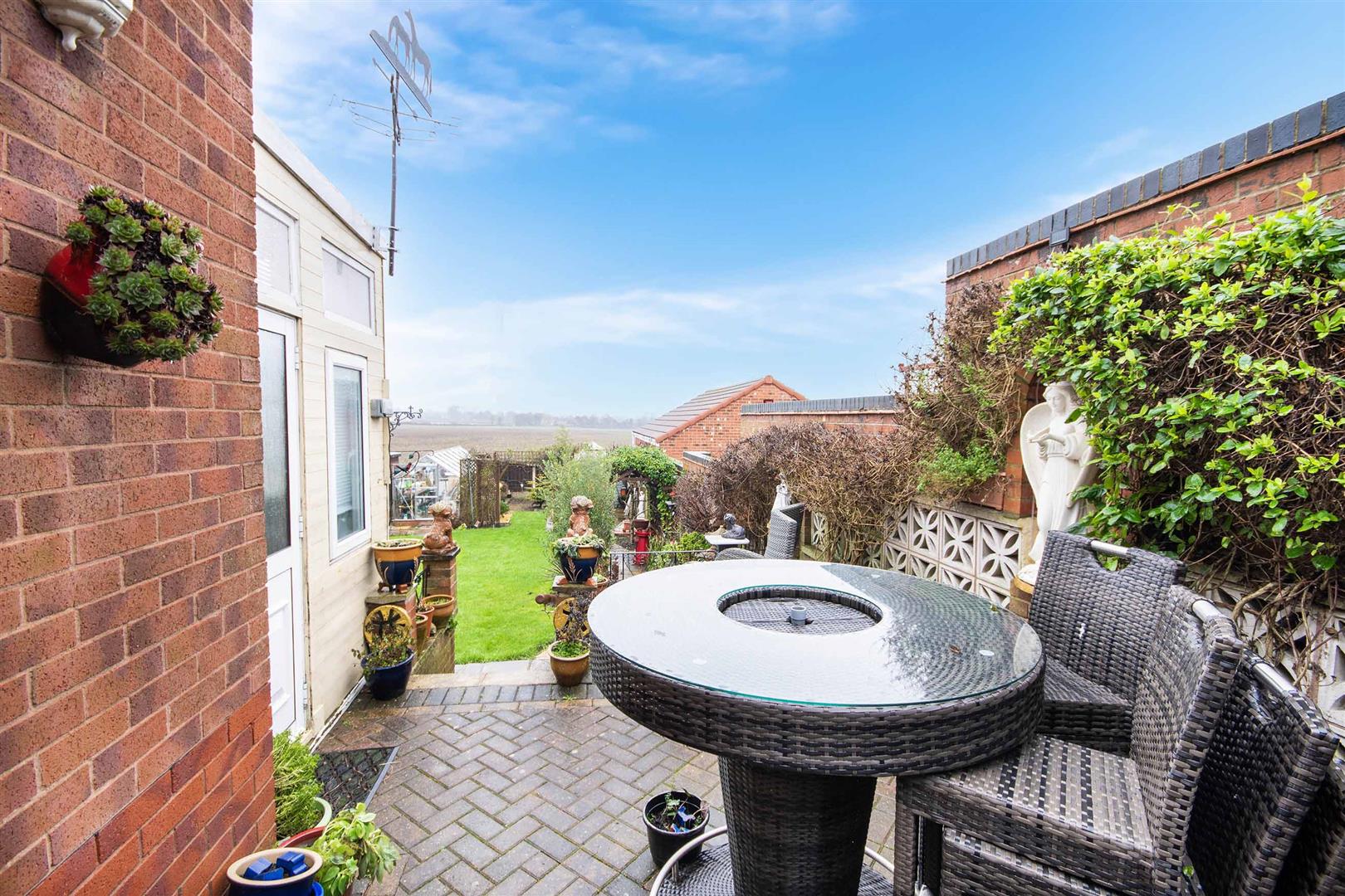 102, Greenland Avenue, Maltby, Rotherham, S66 7EU