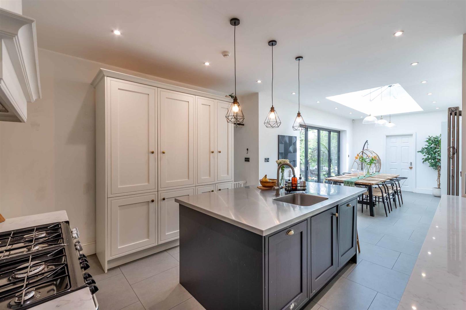 5, Sitwell Vale, Rotherham, S60 2UF