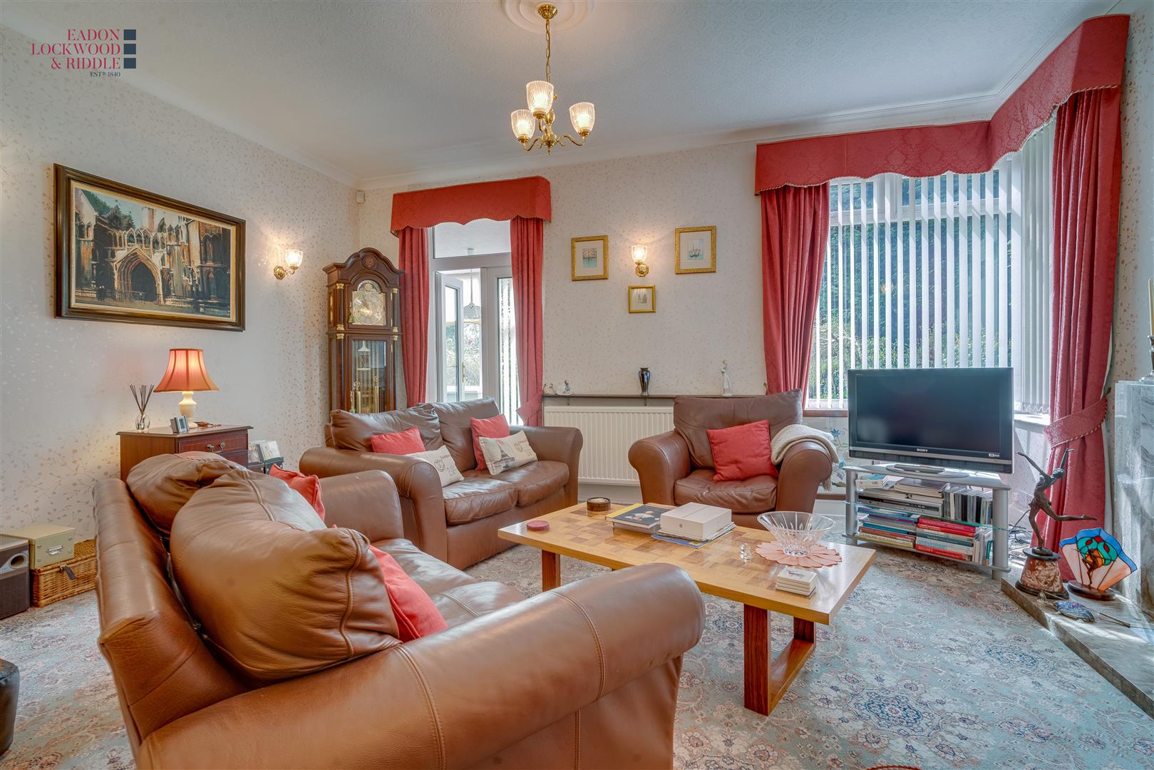 Farndale, Sitwell Grove, Rotherham, S60 3AY