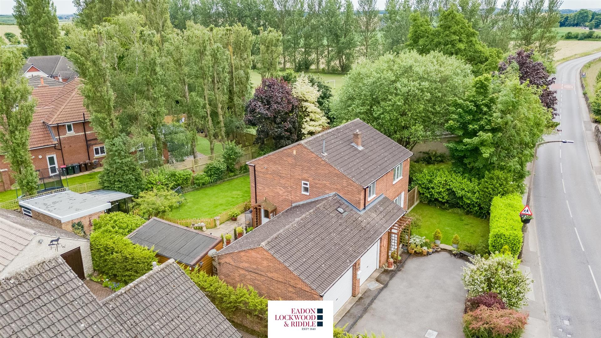 35, Crowgate, South Anston, Sheffield, S25 5AL