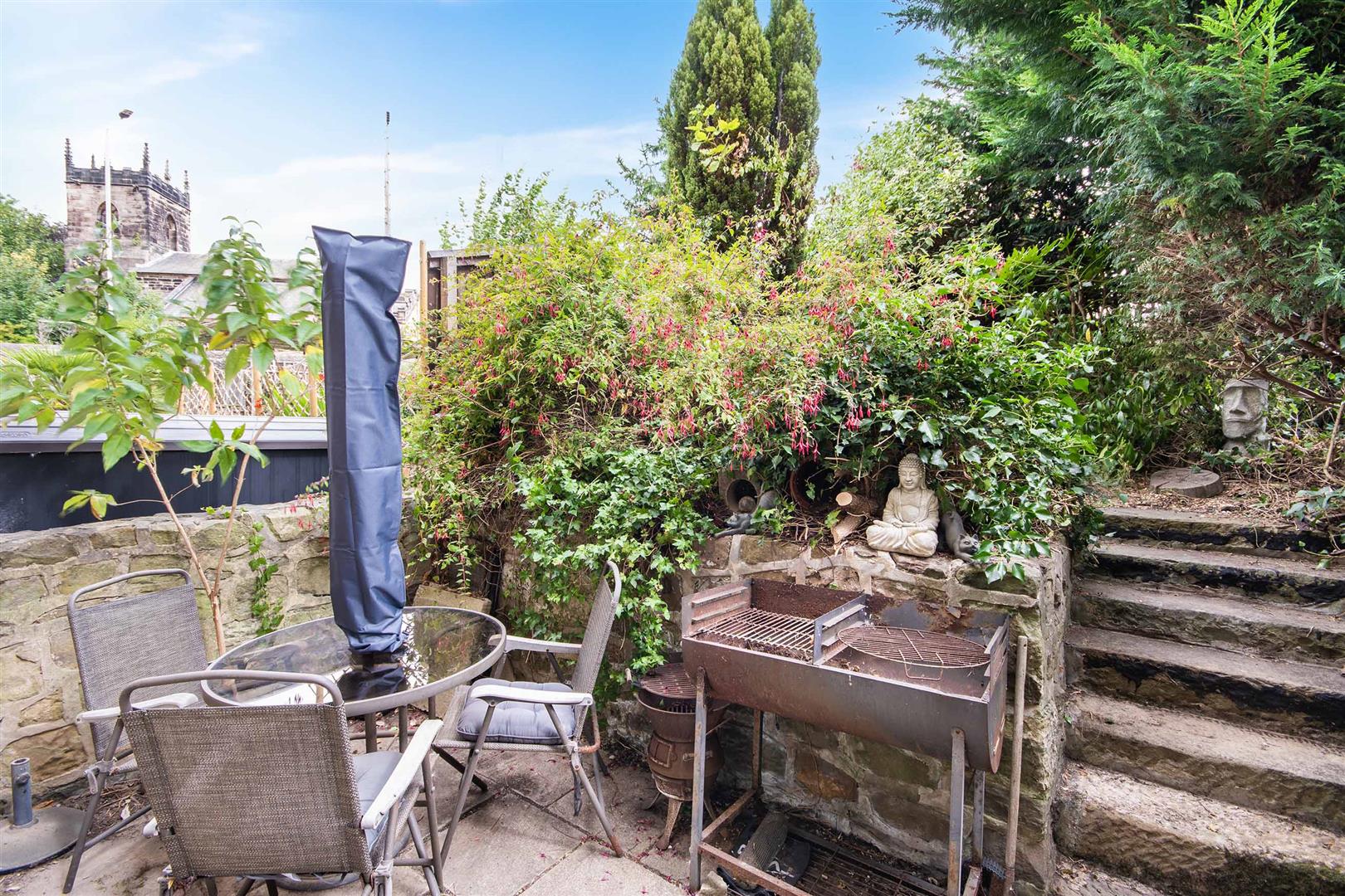 2, Holly Barn Fold, Hooton Roberts, Rotherham, S65 4PL