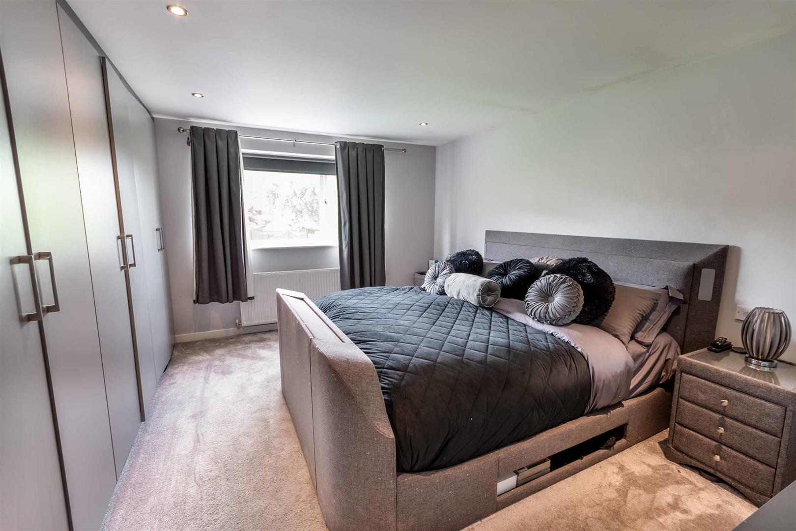 12, Middle Drive, Moorgate, S60 3DJ