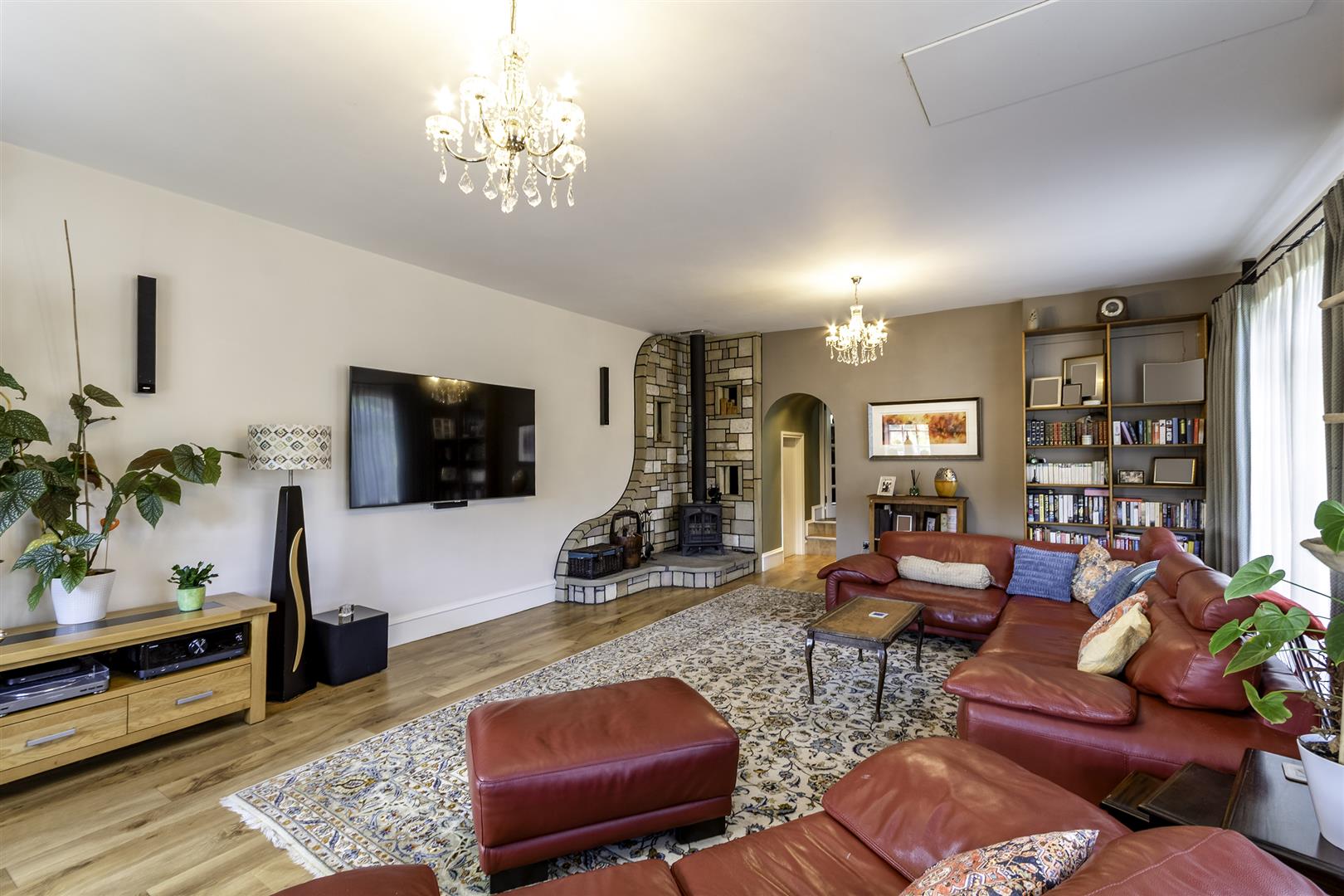 The Coach House, Doncaster Road, Hooton Roberts, Rotherham, S65 4PF