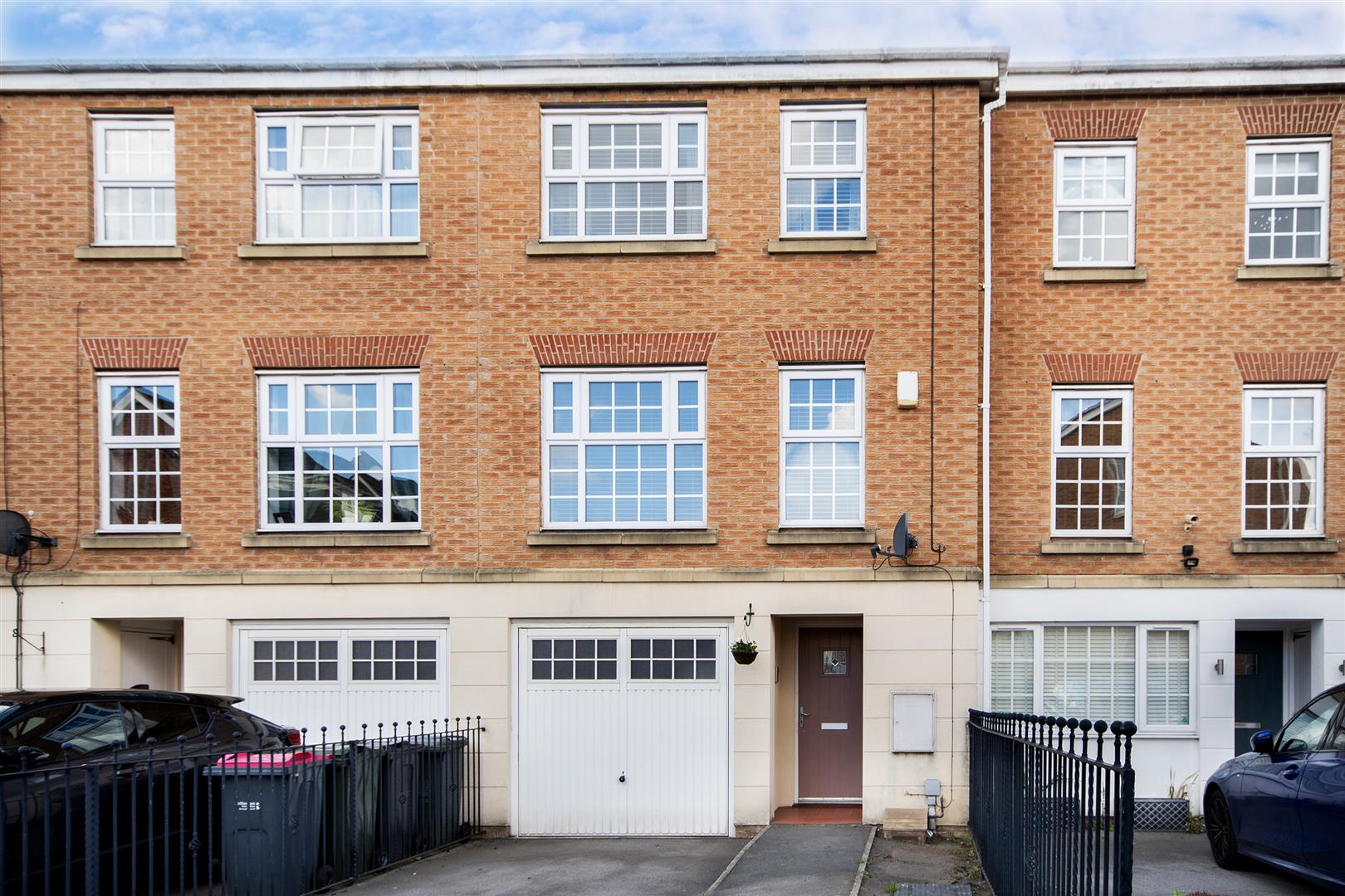 6, Silverwood Close, Sunnyside, Rotherham, S66 3SE