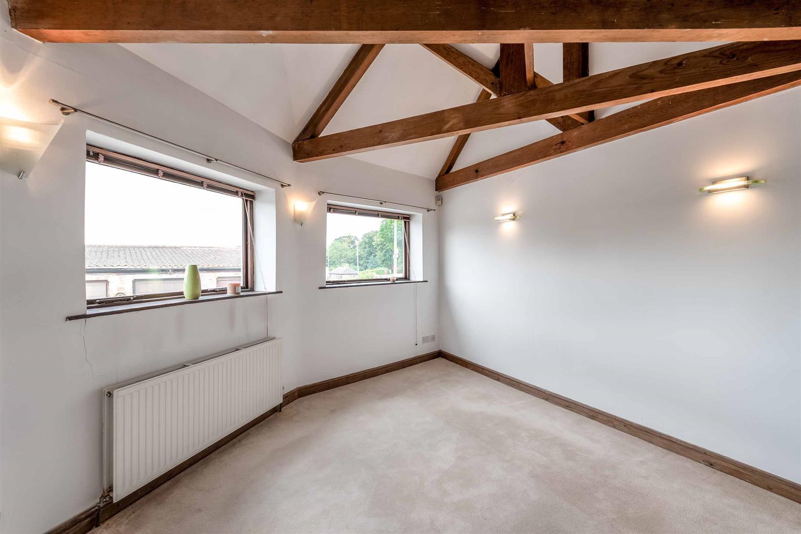 2, Holly Barn Fold, Hooton Roberts, Rotherham, S65 4PL