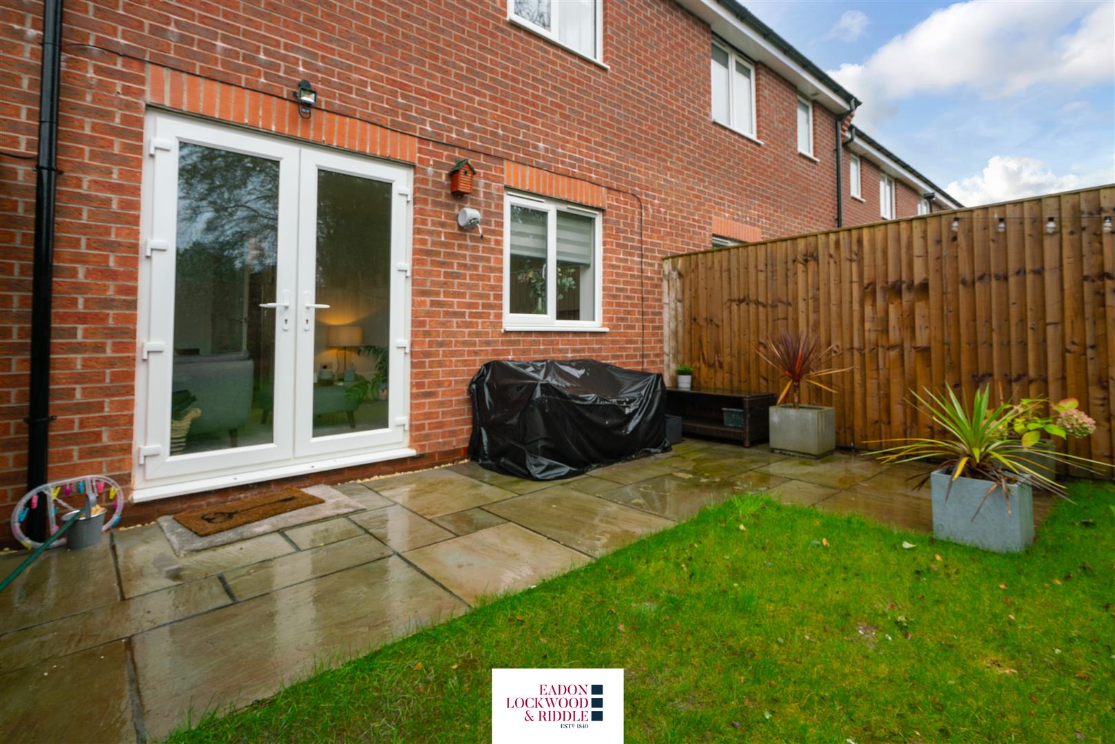 10, Cutlers Walk, Wickersley, Rotherham, S66 1BT