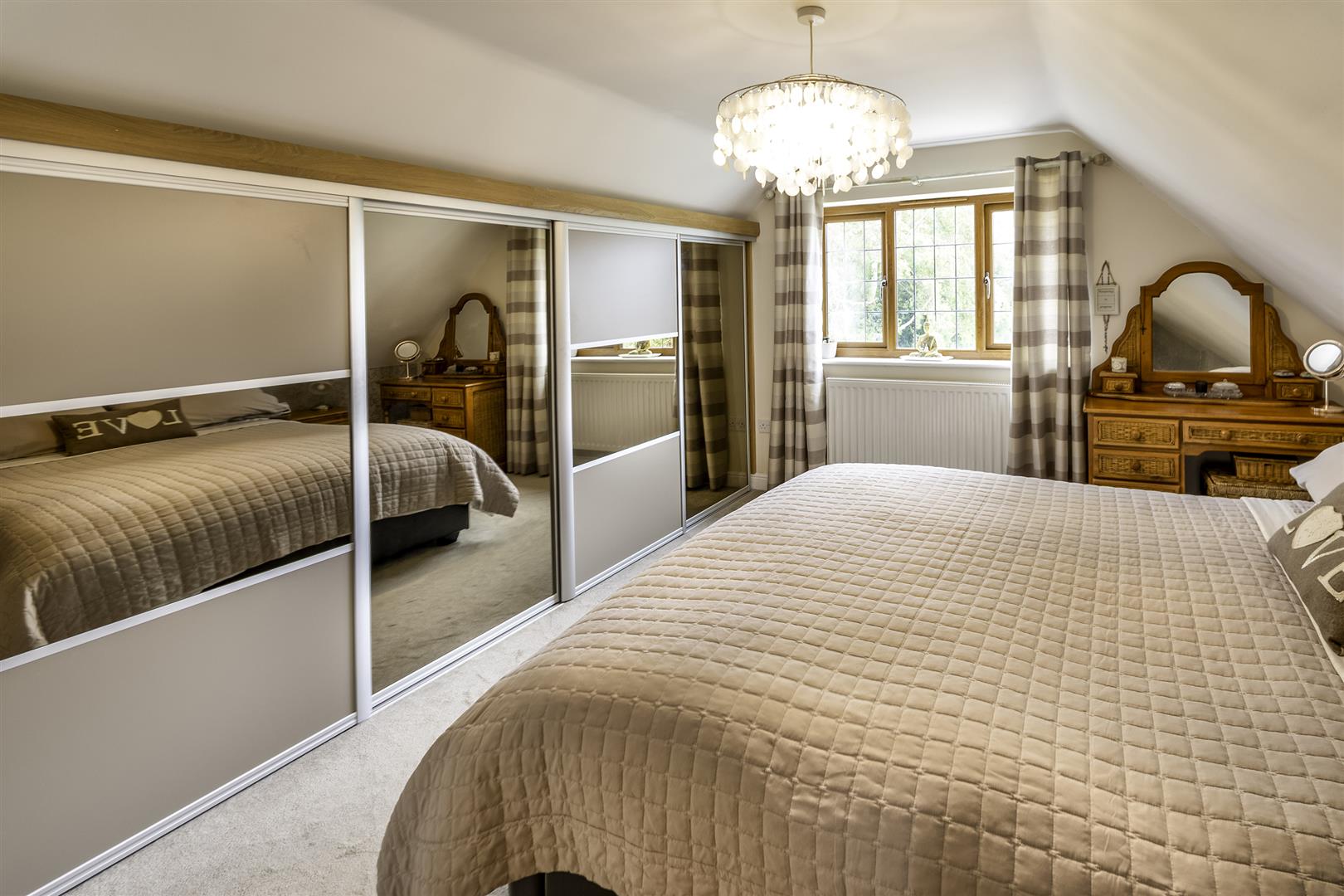 Wayside, Woodall Lane, Harthill, S26 7YQ