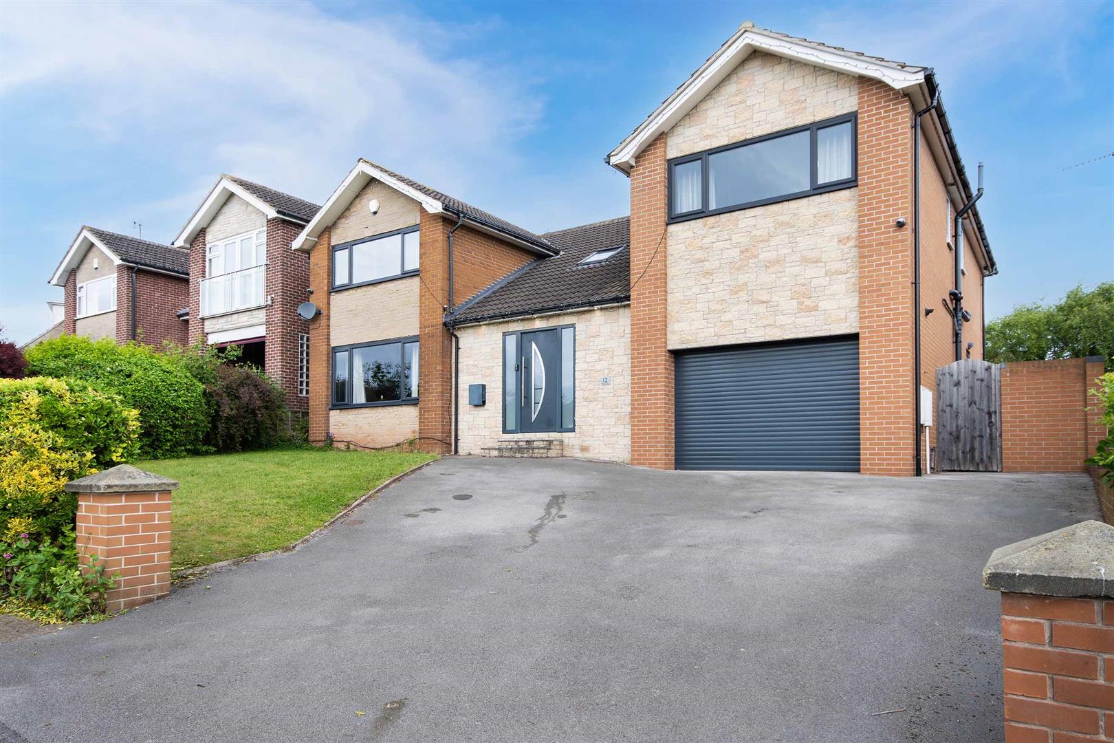 12, Middle Drive, Moorgate, S60 3DJ