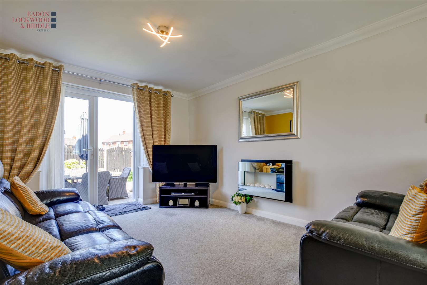 7, Plane drive, Wickersley, Rotherham, S66 2LG