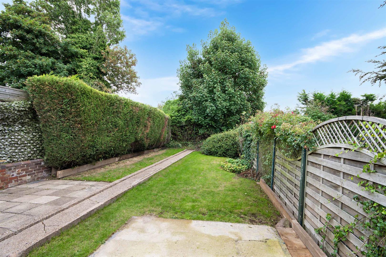 427, East Bawtry Road, Whiston, Rotherham, S60 4ES