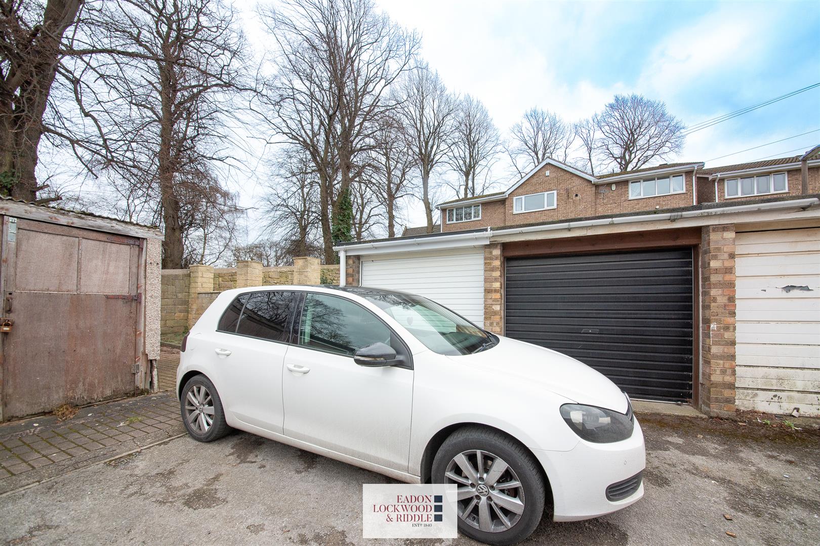 28, Vicarage Close, Rotherham, S65 3QL