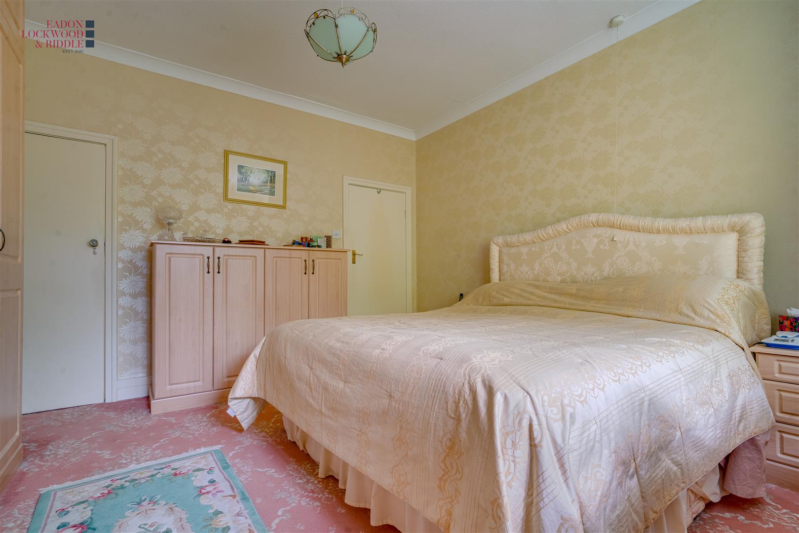 Farndale, Sitwell Grove, Rotherham, S60 3AY