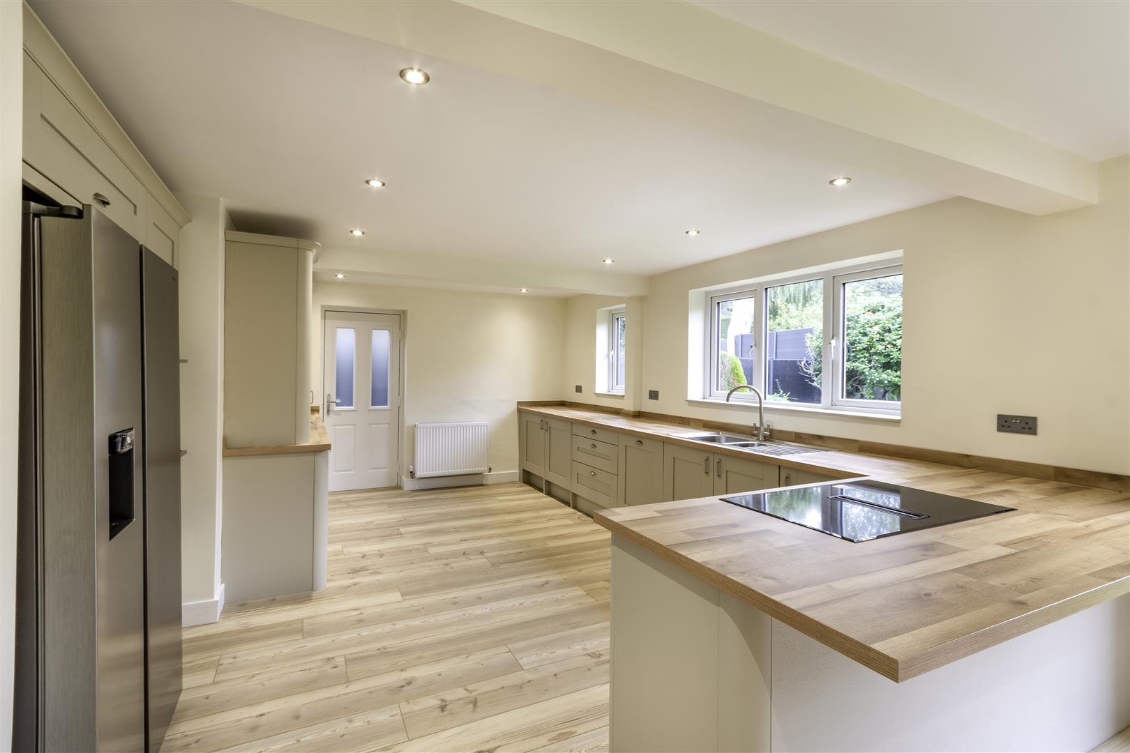 2, Whiston Green, Whiston, Rotherham, S60 4JX