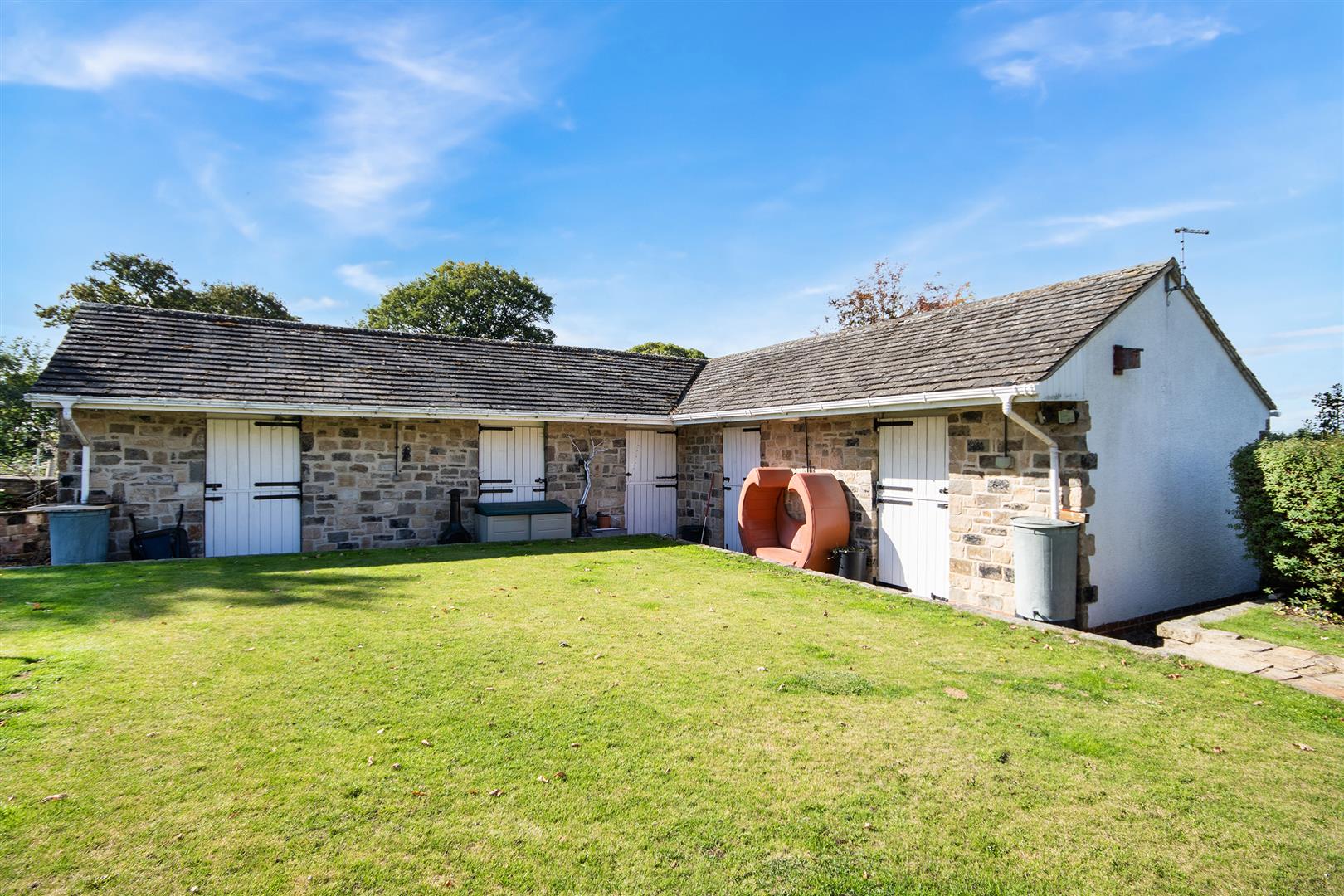 The Coach House, Doncaster Road, Hooton Roberts, Rotherham, S65 4PF