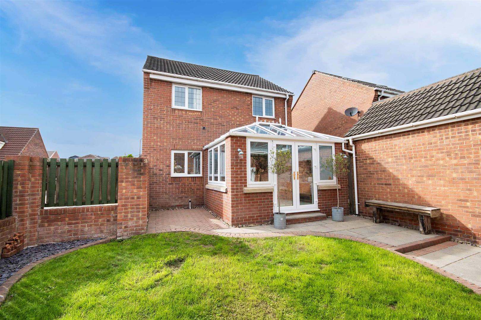 3, Hilldrecks View, Ravenfield, Rotherham, S65 4RQ