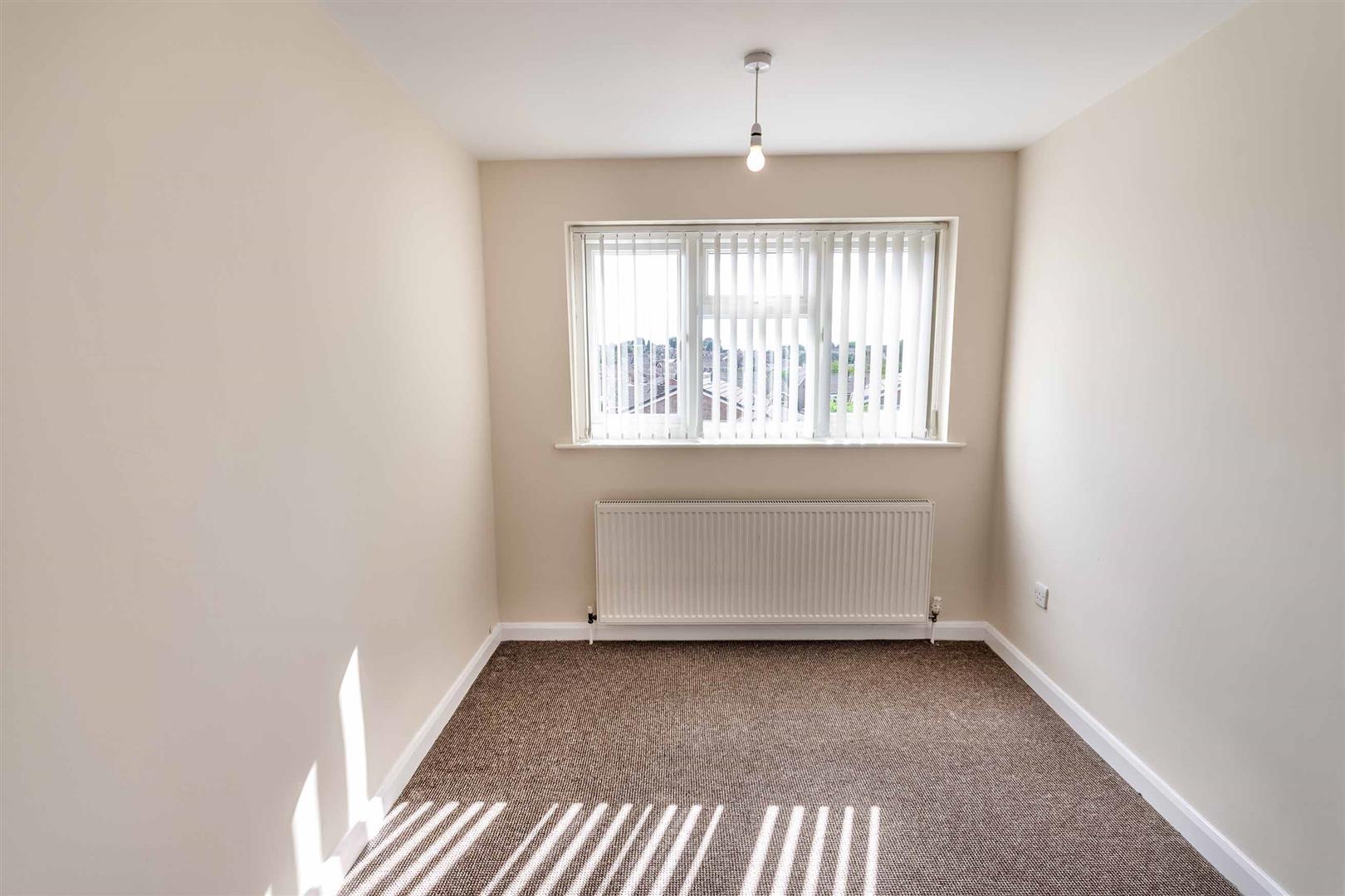 53, Holyrood Rise, Bramley, Rotherham, S66 3QB