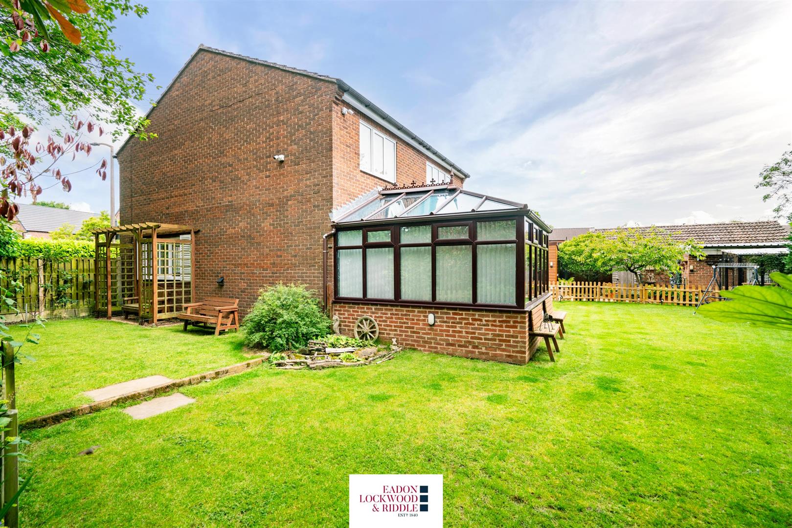 35, Crowgate, South Anston, Sheffield, S25 5AL