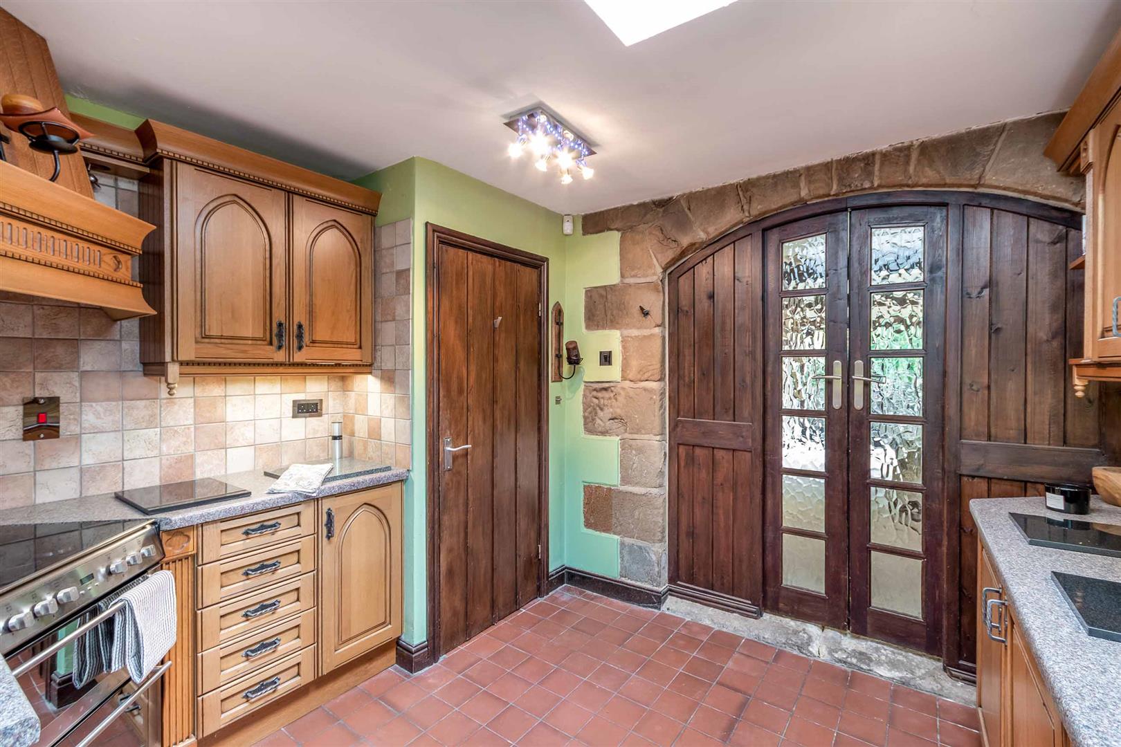 2, Holly Barn Fold, Hooton Roberts, Rotherham, S65 4PL